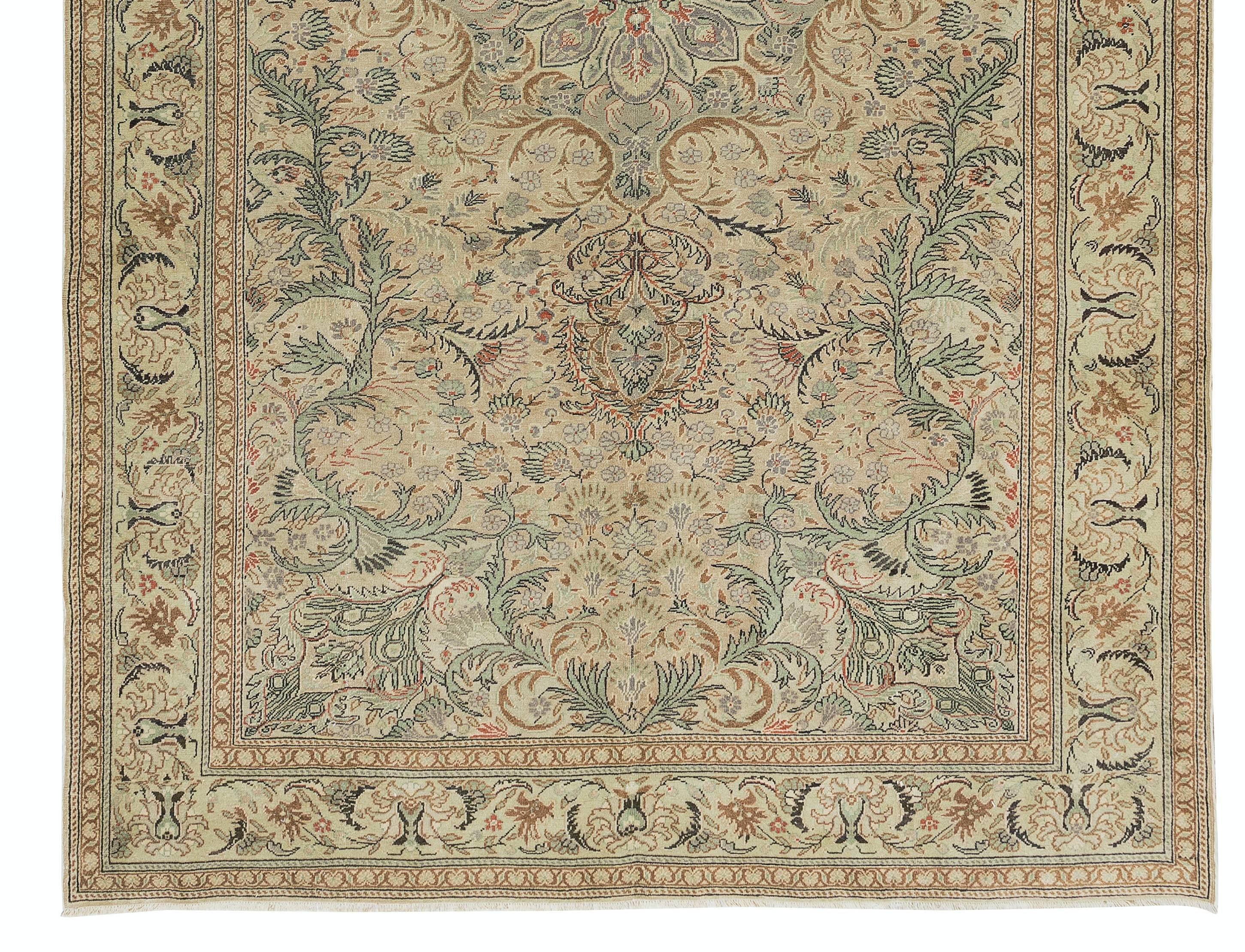 Handgefertigter türkischer Kayseri-Teppich in 6.5x10 Ft, Medaillon-Design, in Grün (Handgeknüpft) im Angebot