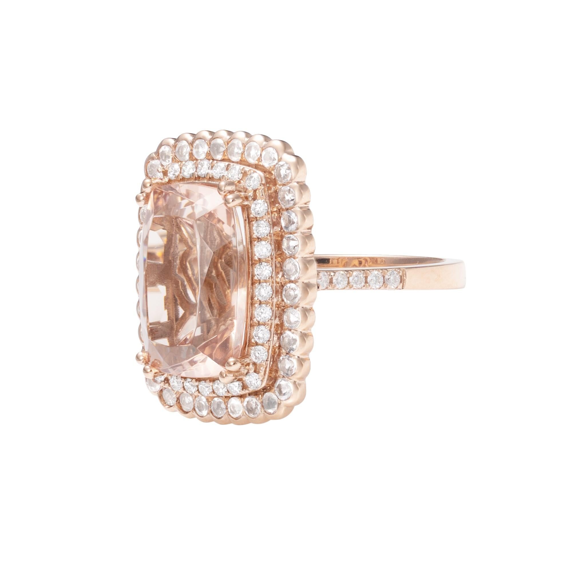 Contemporary 6.6 Carat Morganite and Diamond Ring in 18 Karat Rose Gold For Sale
