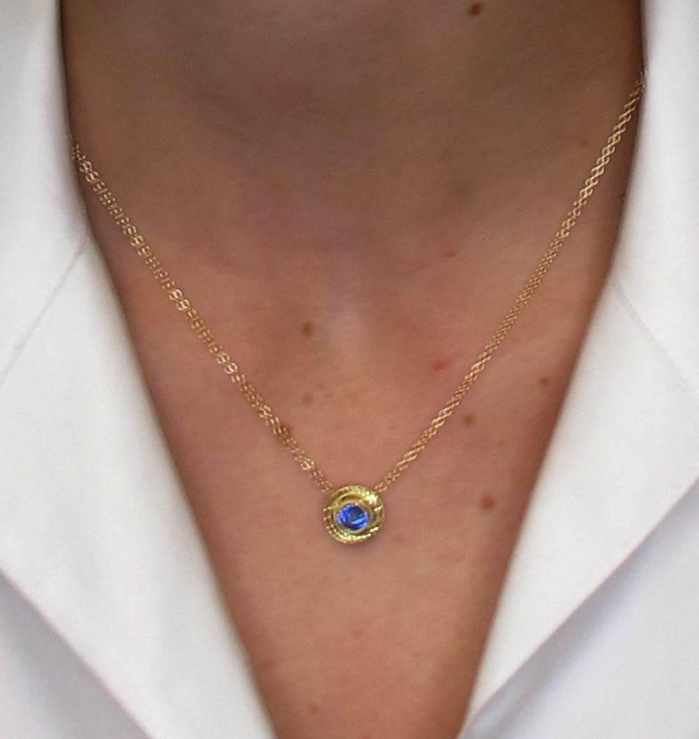 Artisan .66 Carat Royal Blue Sapphire 18 Karat Yellow Gold Hand Engraved Necklace