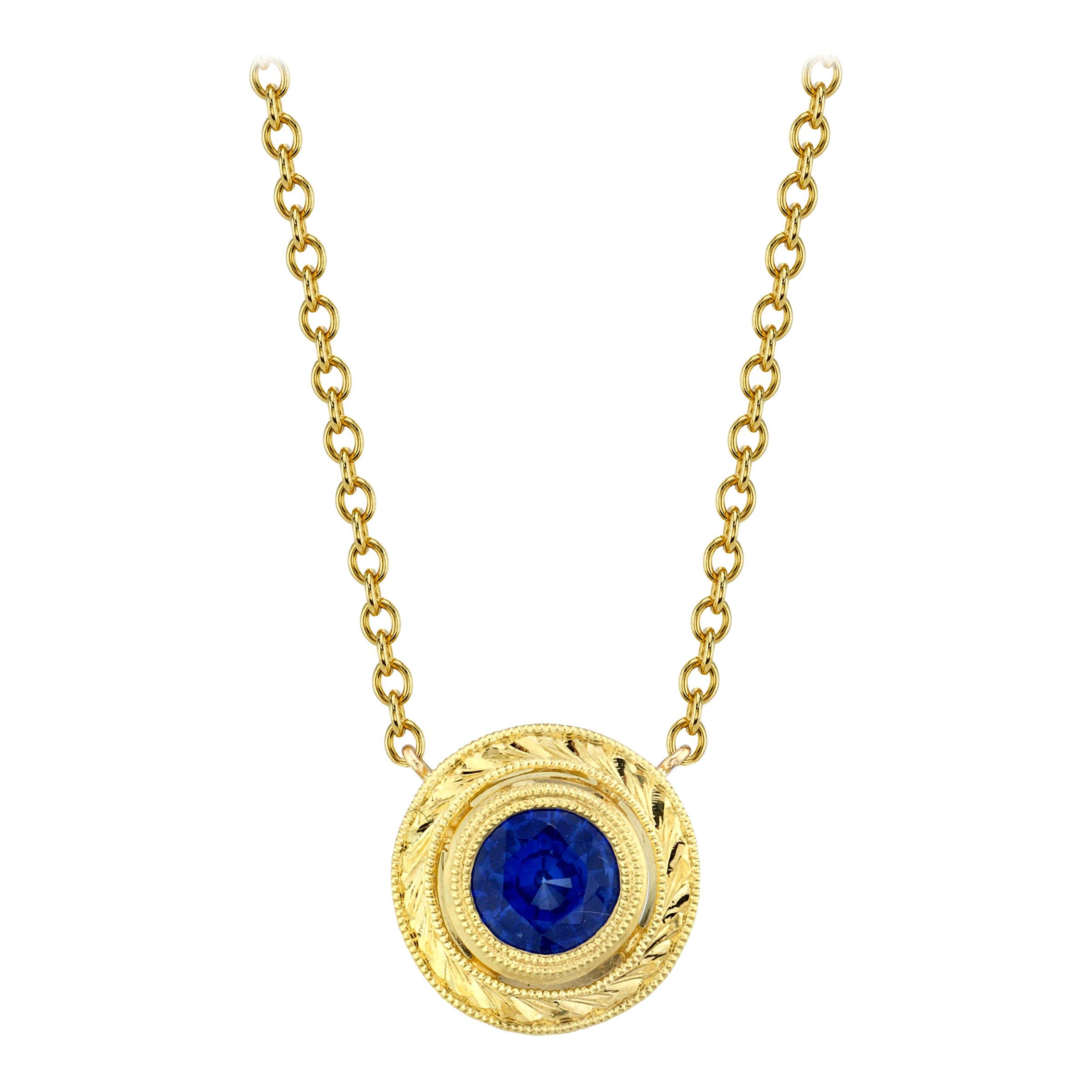 .66 Carat Royal Blue Sapphire 18 Karat Yellow Gold Hand Engraved Necklace