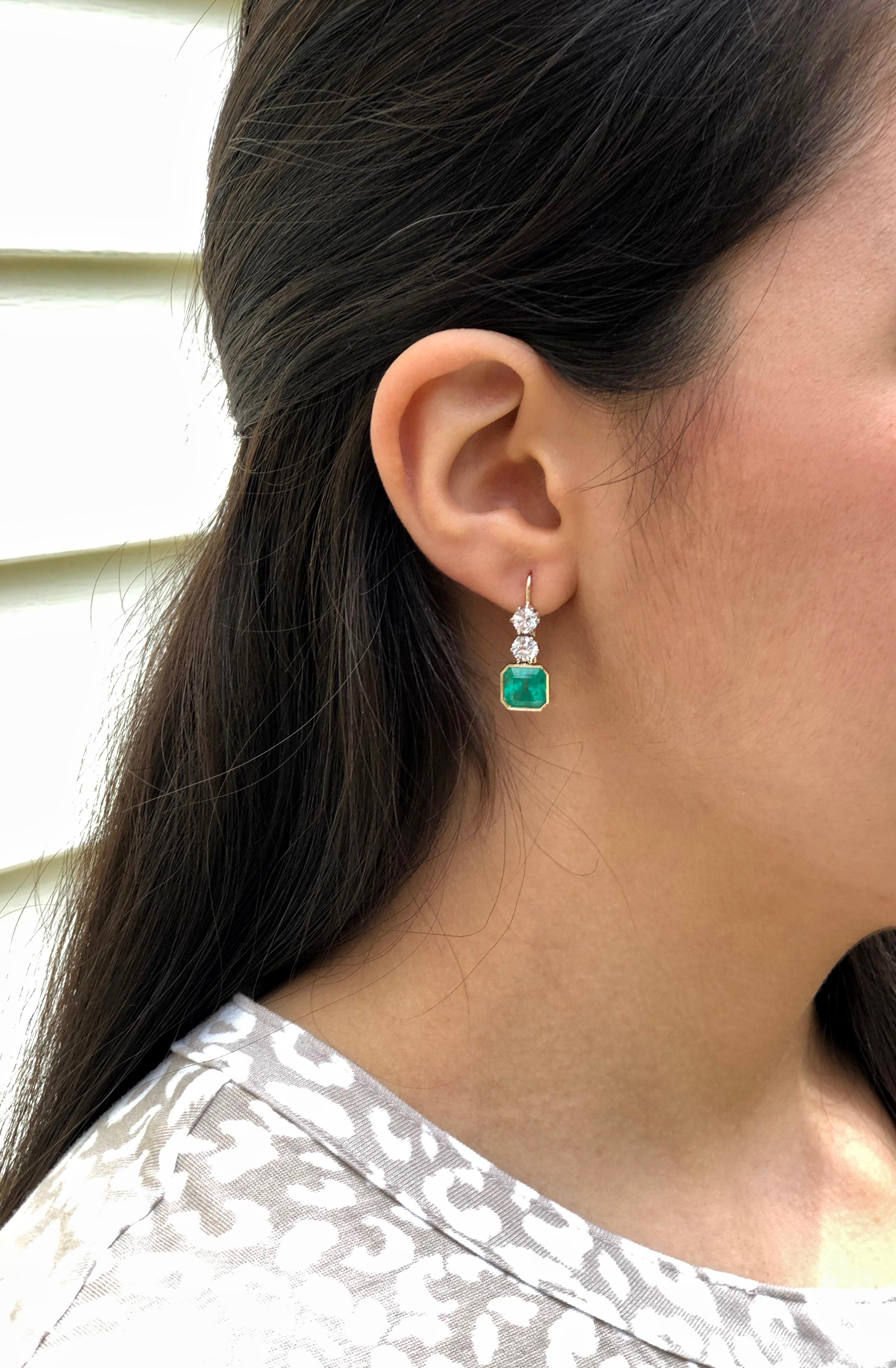 6.60 Carat Colombian Emerald and Old European Diamond Dangle Earrings 6