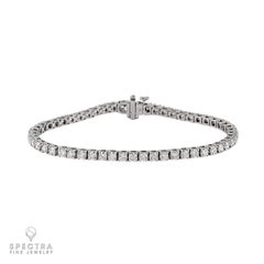 Bracelet de tennis en or blanc 14kt avec 6,60 carats de diamants