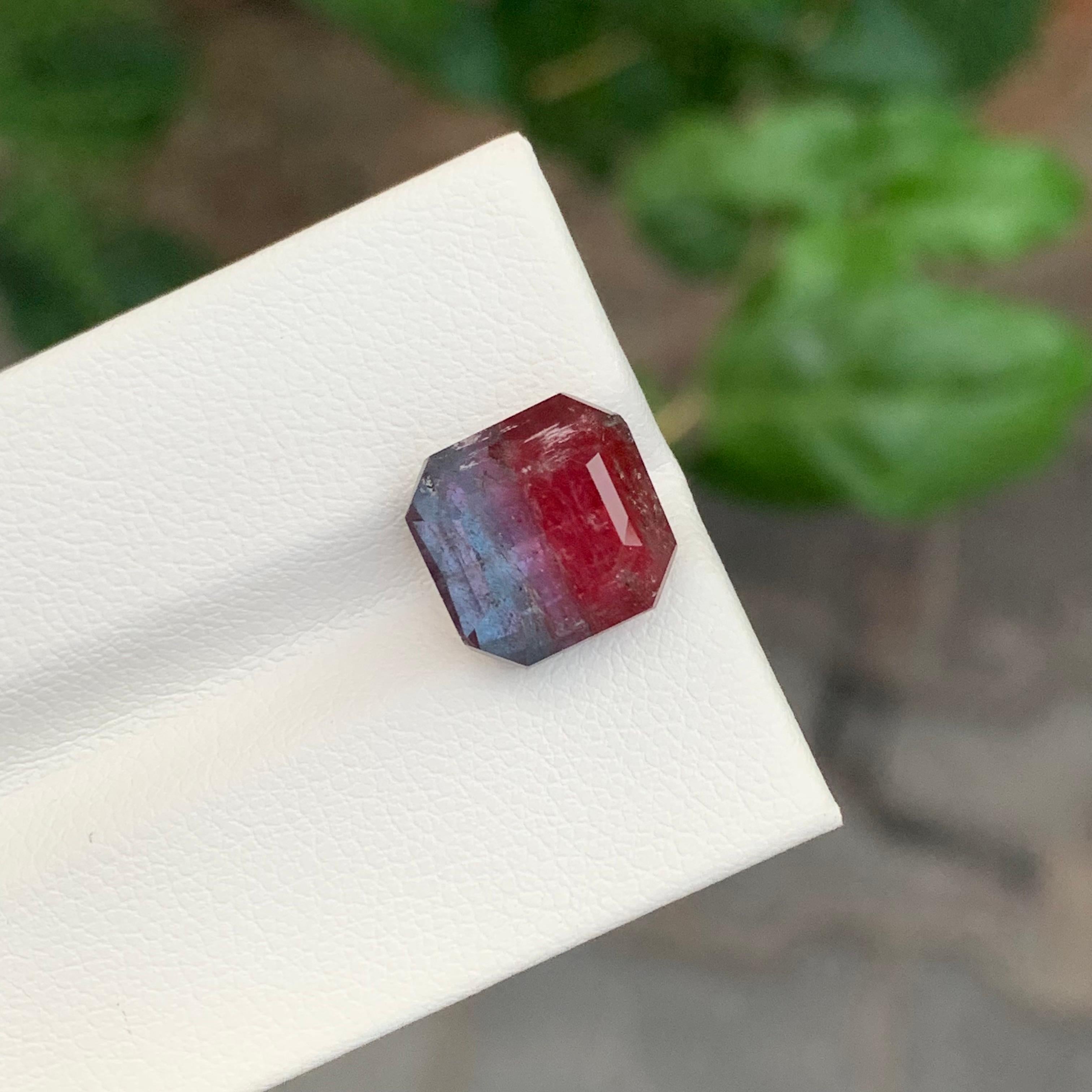 Women's or Men's 6.60 Carat Natural Loose Bi-Colour Tourmaline Square Shape Gemstone For Sale