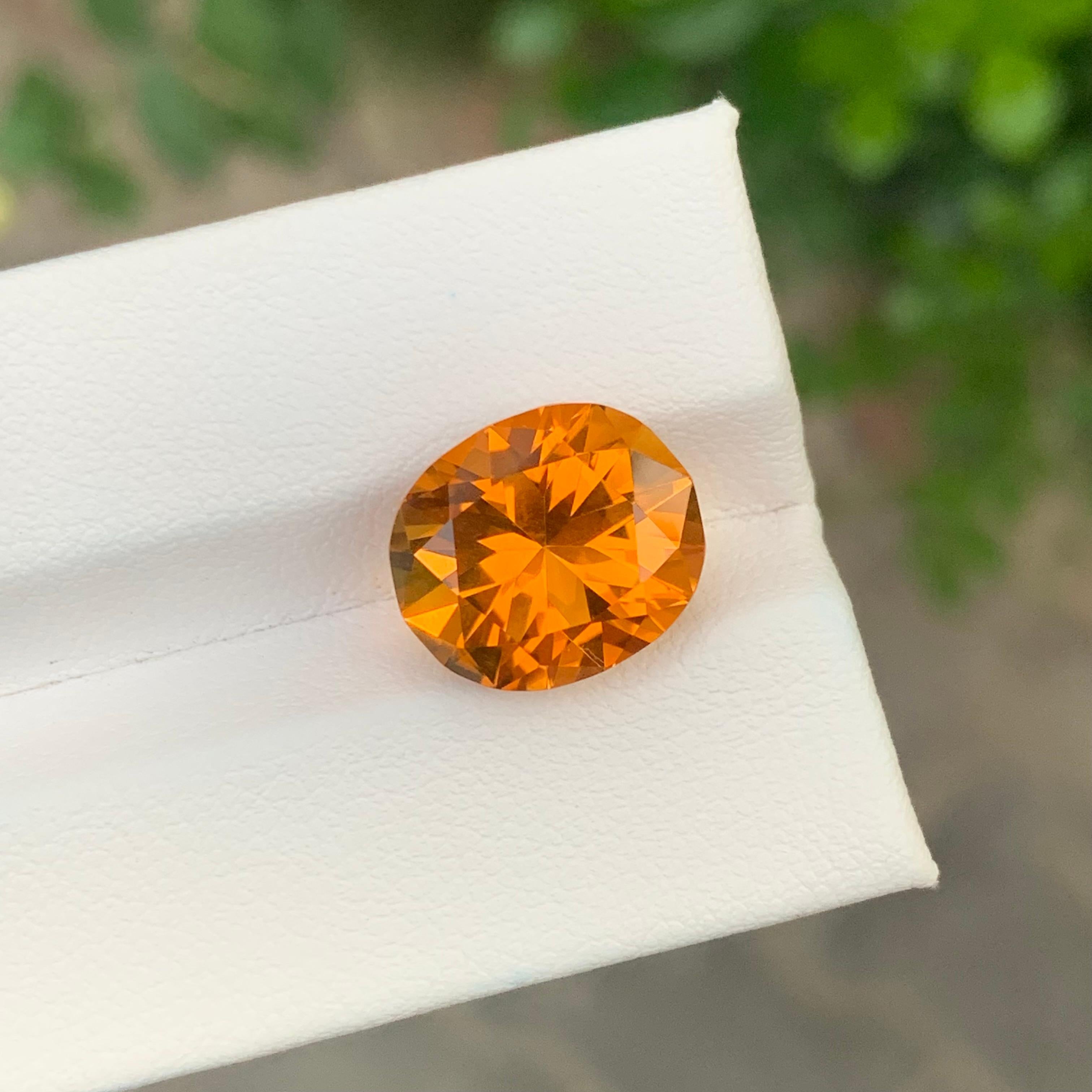6.60 Carat Natural Loose Madeira Citrine Oval Shape Gemstone Brazil’s Mine For Sale 5