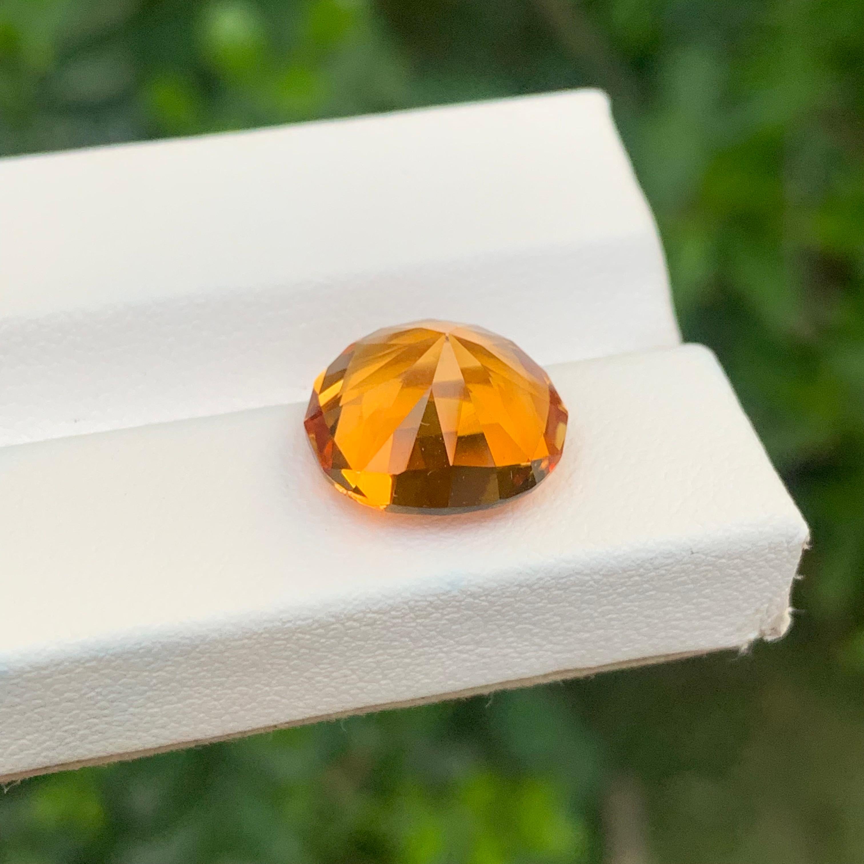 6.60 Carat Natural Loose Madeira Citrine Oval Shape Gemstone Brazil’s Mine In New Condition For Sale In Peshawar, PK