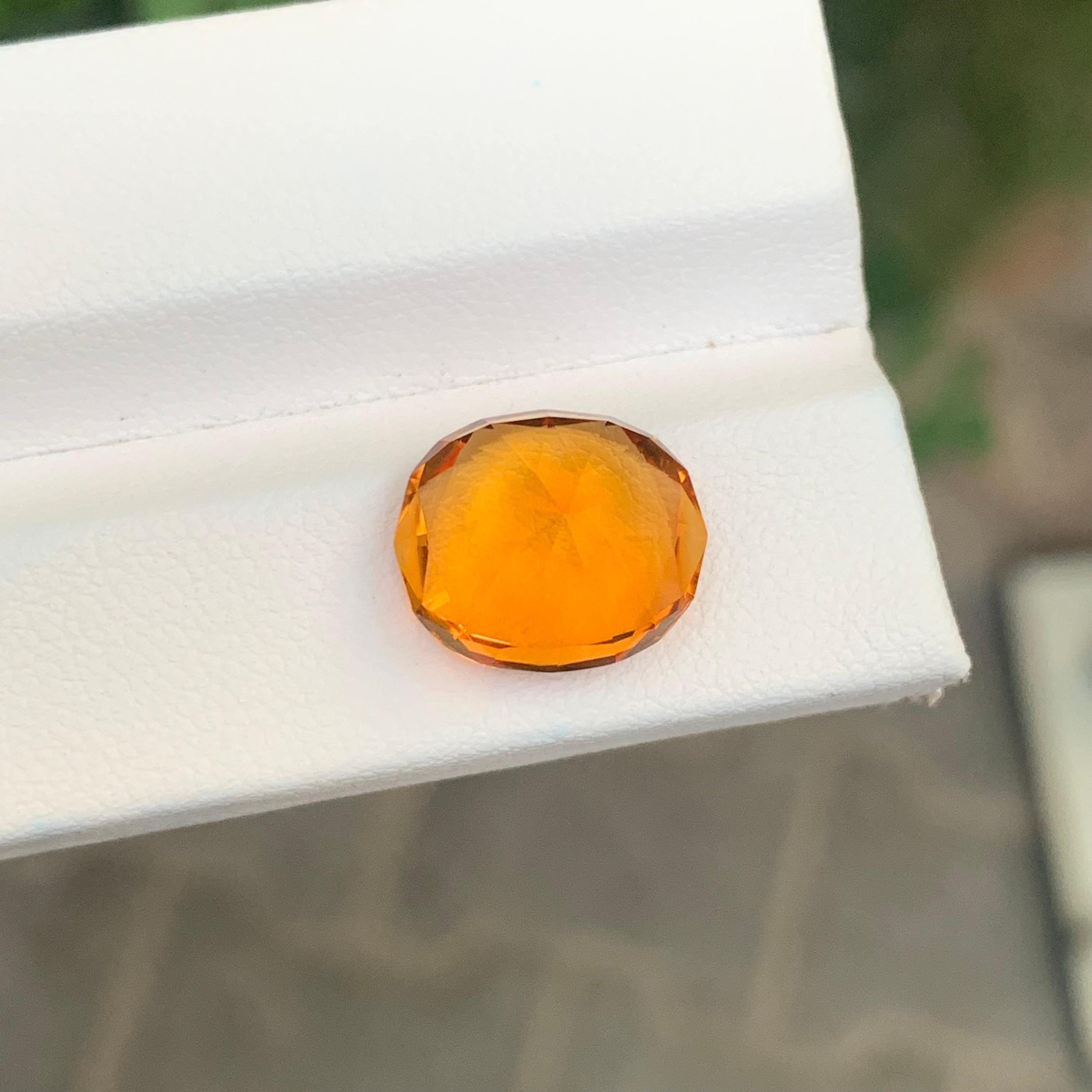 Women's or Men's 6.60 Carat Natural Loose Madeira Citrine Oval Shape Gemstone Brazil’s Mine For Sale