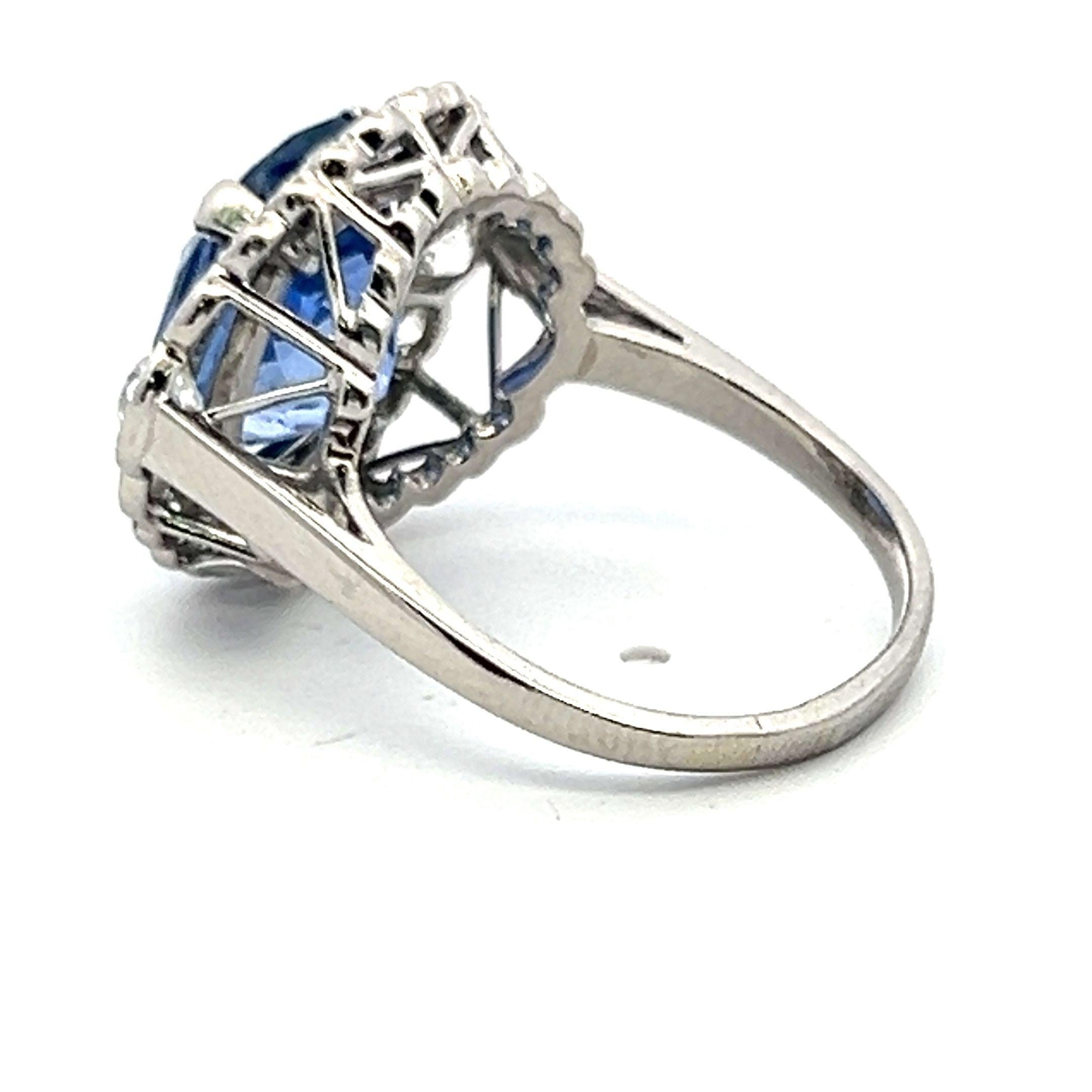 Bague de fiançailles 18 carats avec saphir de 6,60 carats et diamant européen ancien de 0,74 carat Pour femmes en vente