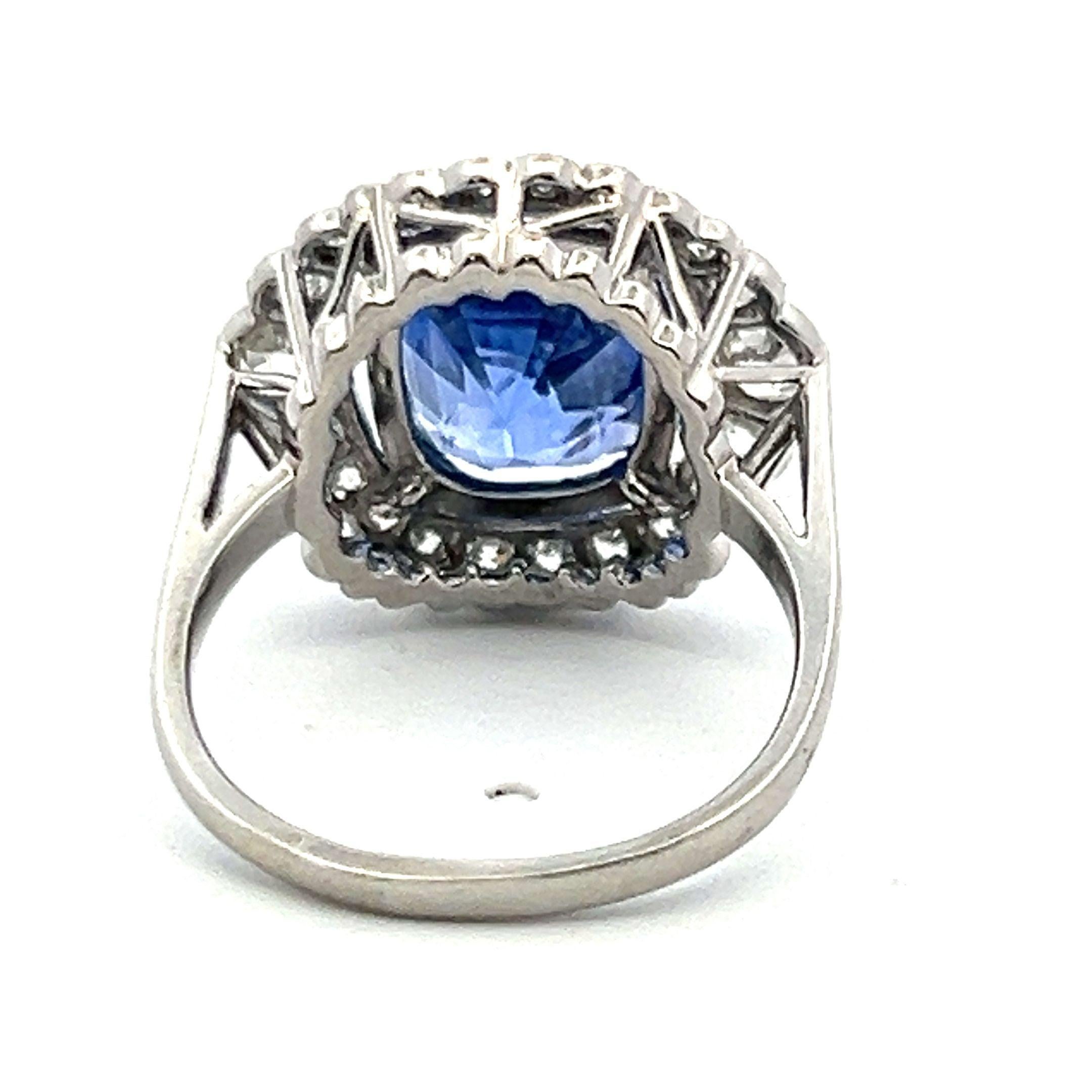 Bague de fiançailles 18 carats avec saphir de 6,60 carats et diamant européen ancien de 0,74 carat en vente 1