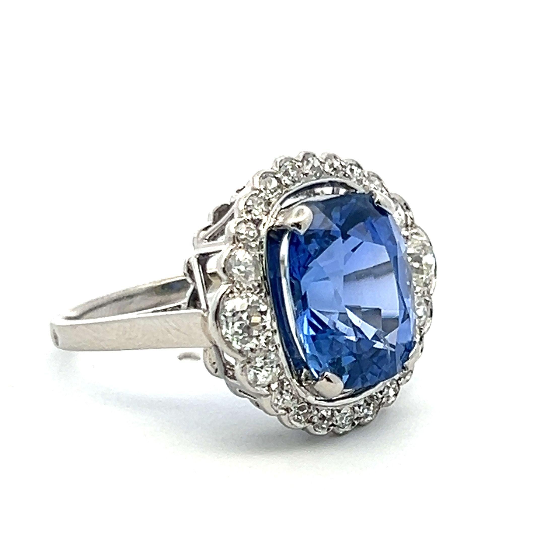 Bague de fiançailles 18 carats avec saphir de 6,60 carats et diamant européen ancien de 0,74 carat en vente 4
