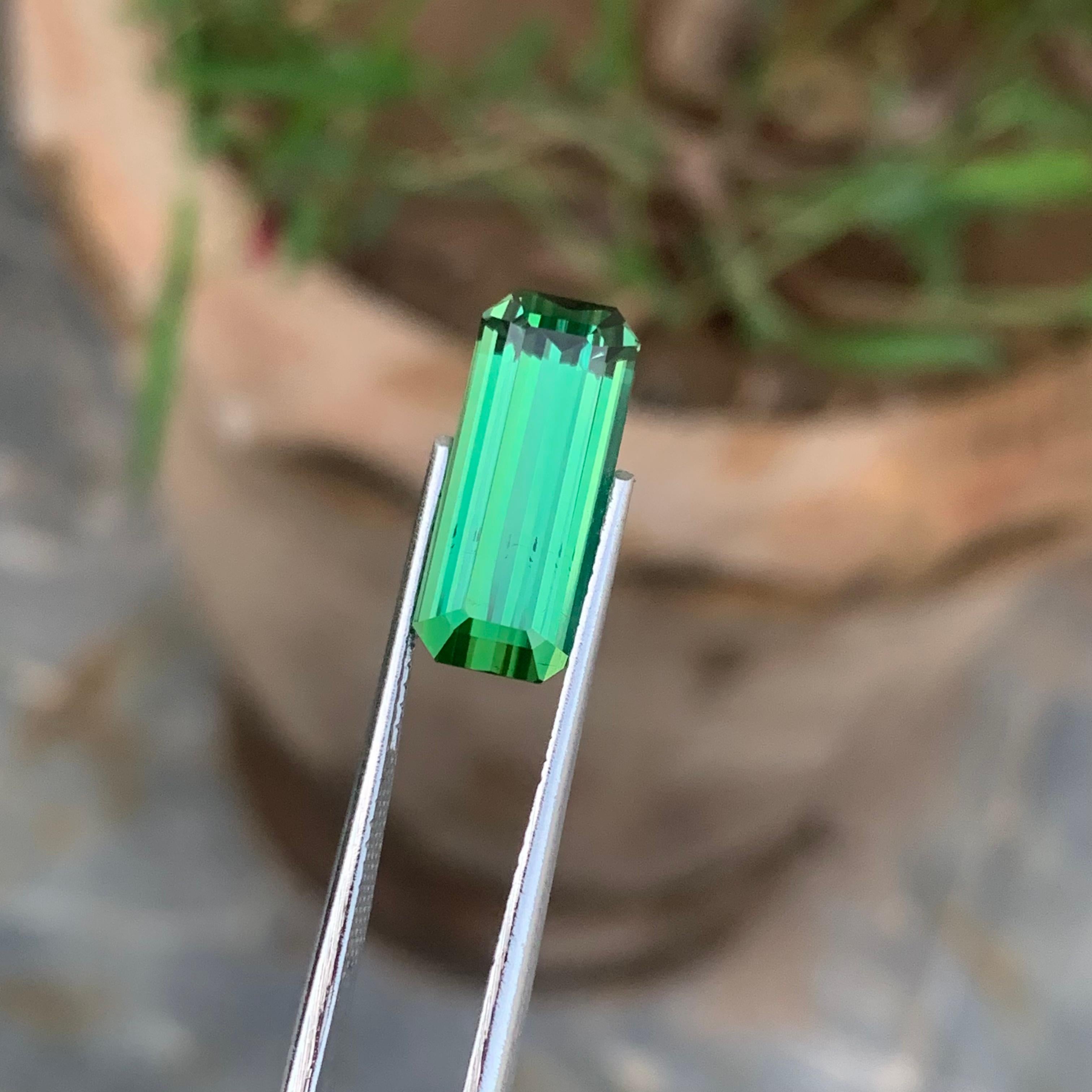 6.60 Carat Verde Vivace Luminous Charm Bright Green Tourmaline Afghan Mine For Sale 4