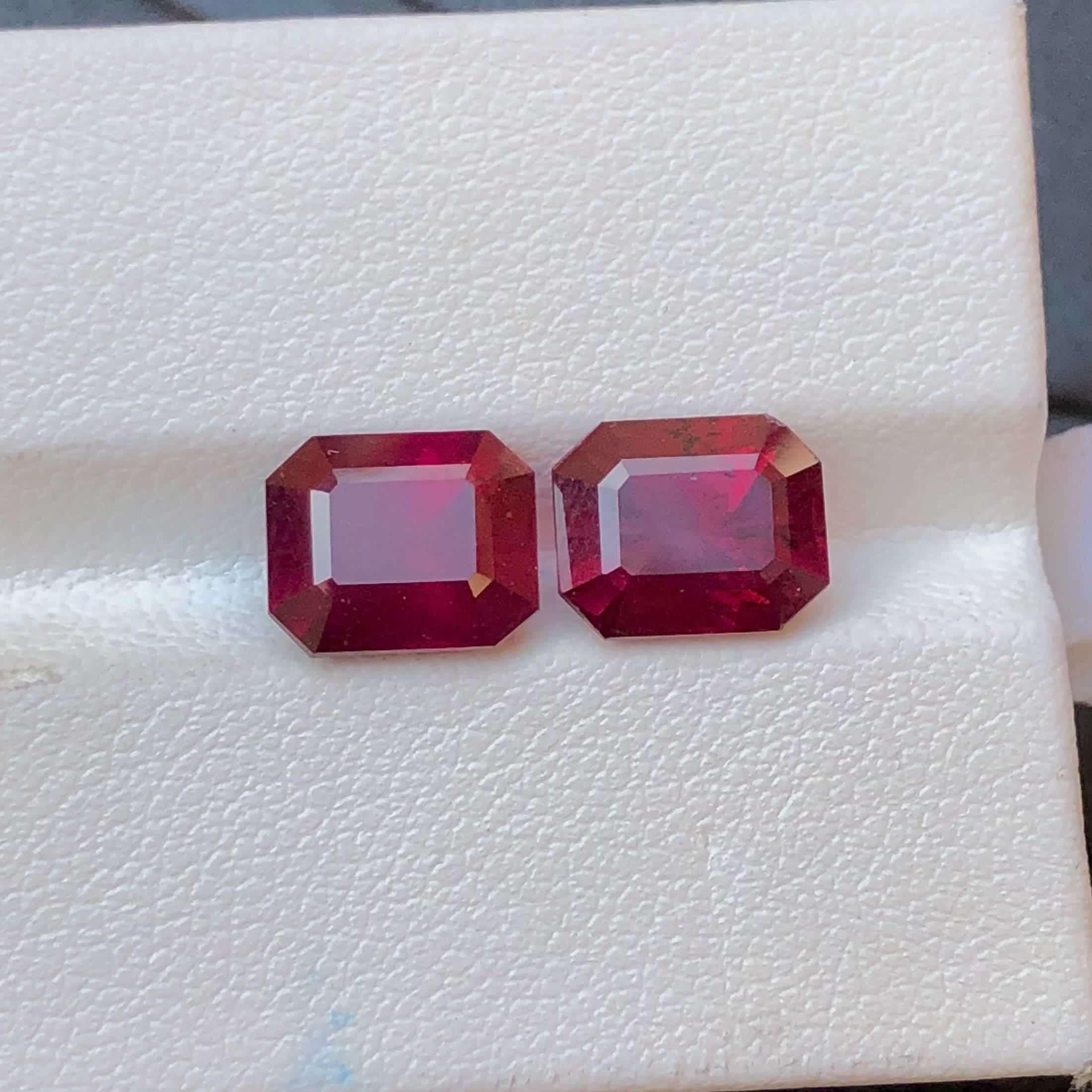 Modern 6.60 Carats Elegantly Simple Cherry Red Garnet Pair Natural Gemstone from Africa For Sale