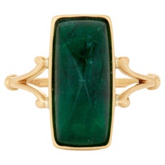 6.60 Carats Emerald Sugarloaf Cut Ring in 18 Karat Yellow Gold