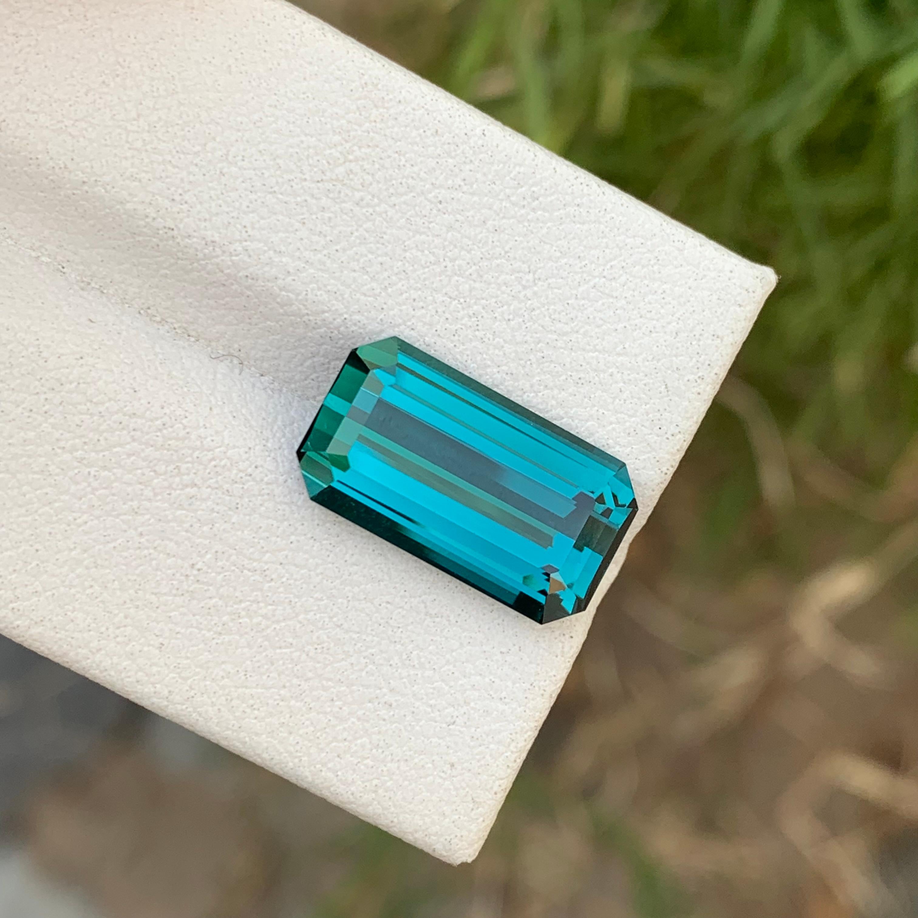 6,60 Karat natürlicher loser blauer Indicolith Turmalin Smaragd Form Edelstein im Angebot 5