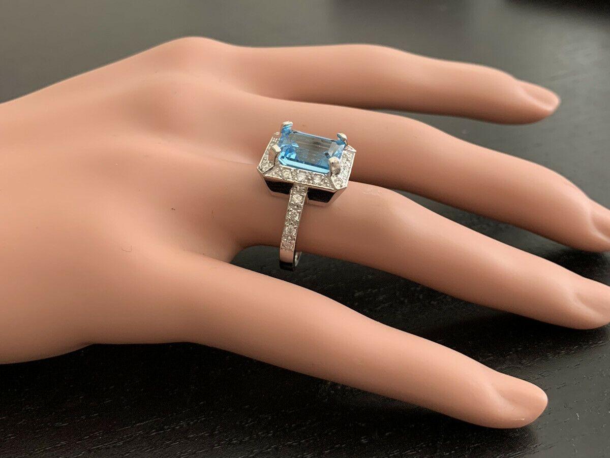 6.60 Carat Natural Swiss Blue Topaz and Diamond 14 Karat Solid White Gold Ring For Sale 2
