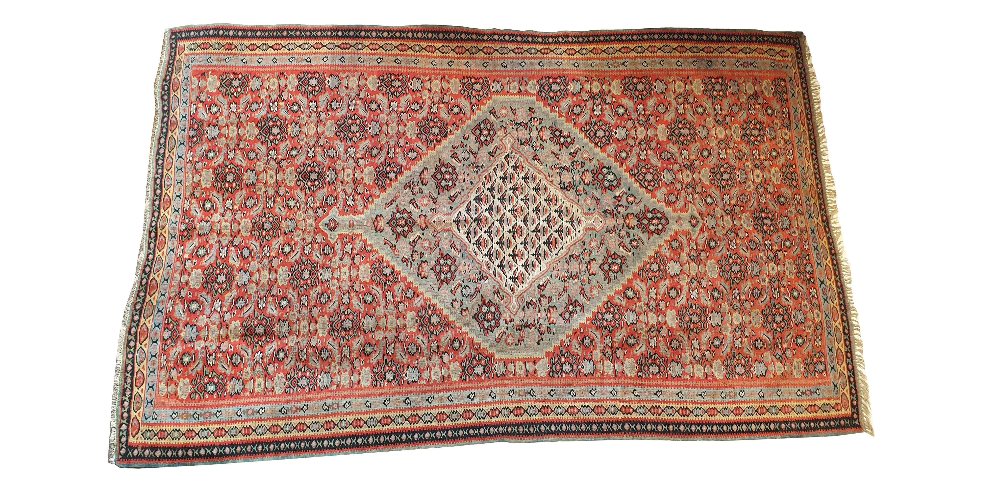 661 - Nice 19th century Kilim Senneh with beautiful fine central medallion patterns and beautiful colors pink, orange, yellow, green and dark brown, entirely handwoven with wool woven on cotton foundation.