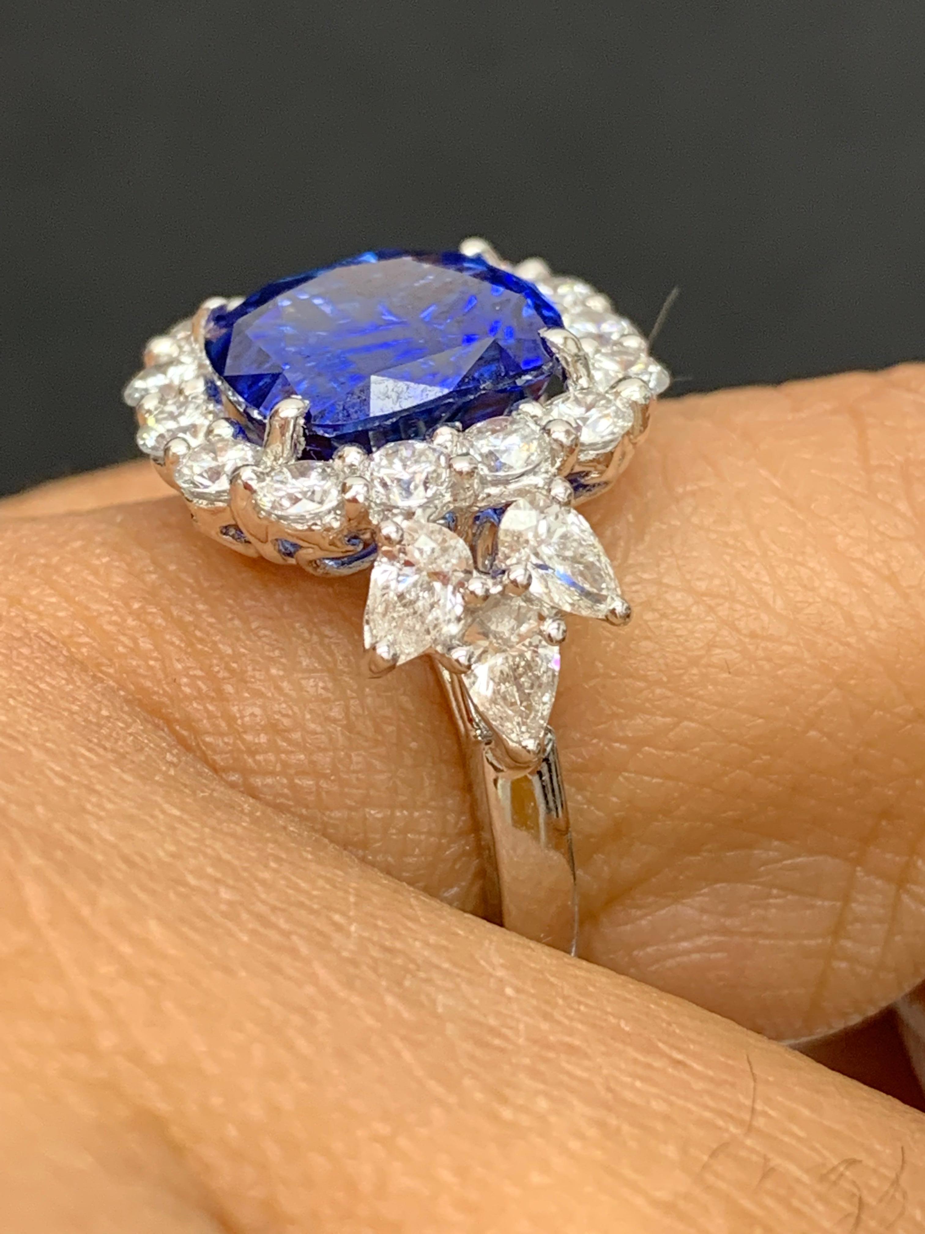 Women's 6.61 Carat Cushion Cut Blue Sapphire Diamond Engagement Ring in Platinum For Sale