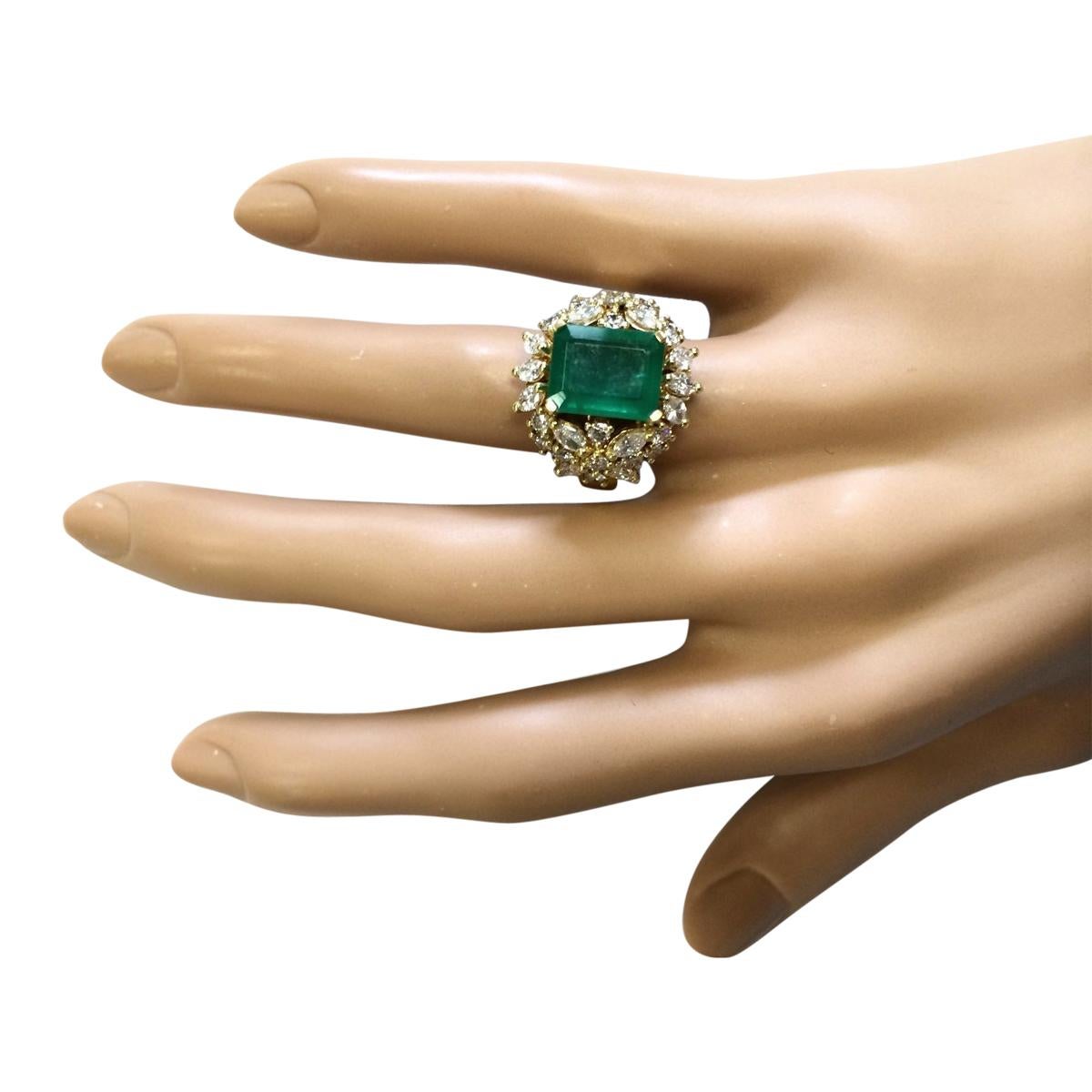 Emerald Cut Glamorous Emerald & Diamond Ring: 14K Yellow Gold Statement For Sale