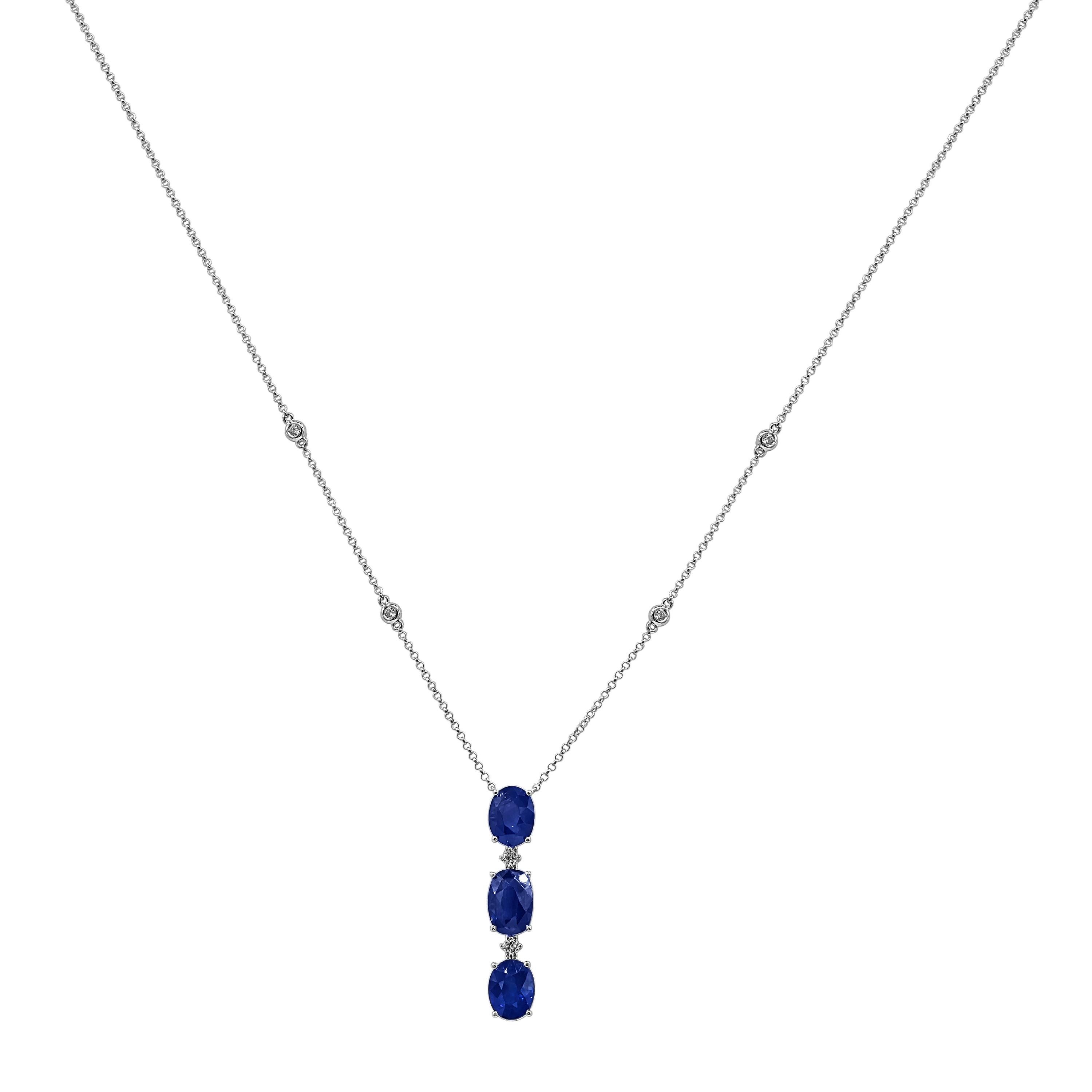 6.61 Carats Sapphire and White Diamond White Gold Necklace In New Condition For Sale In New York, NY