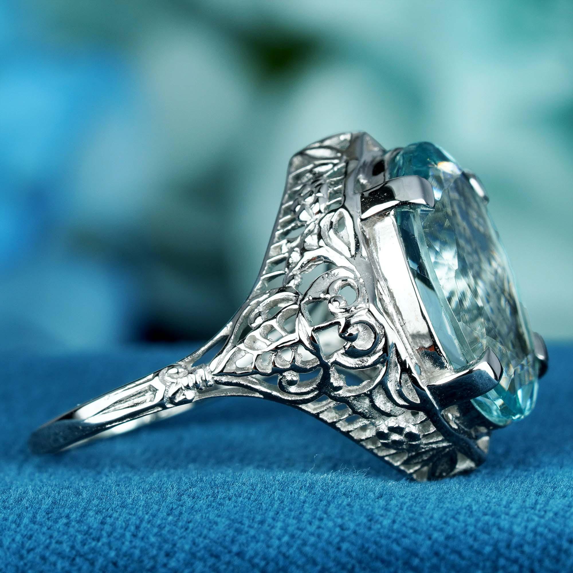 Edwardian 6.61 Ct. Natural Aquamarine Vintage Style Filigree Solitaire Ring in 14K Gold For Sale