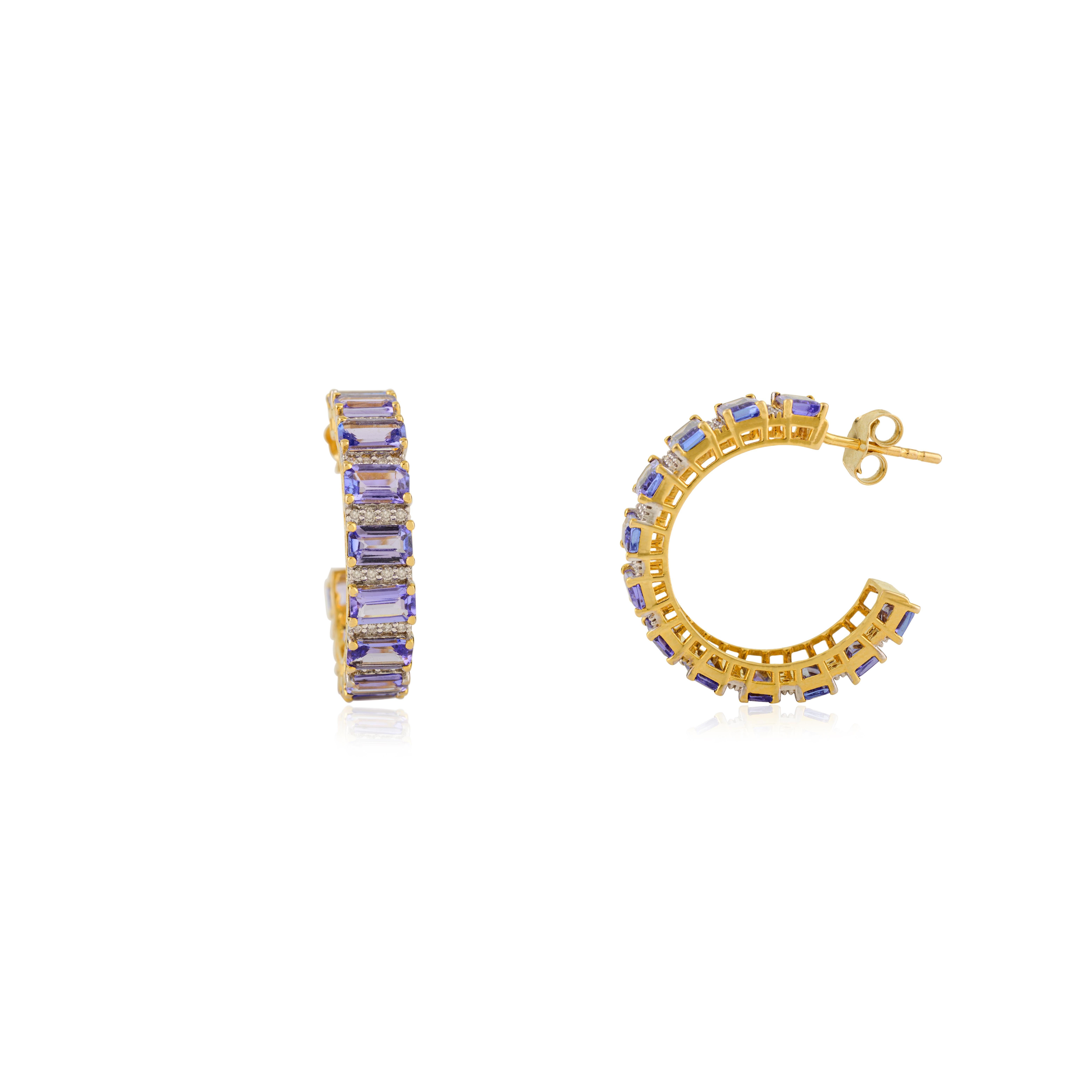 Orecchini a cerchio con tanzanite e diamanti da 6,61 carati in oro giallo 14k Regalo per le vacanze in vendita 1