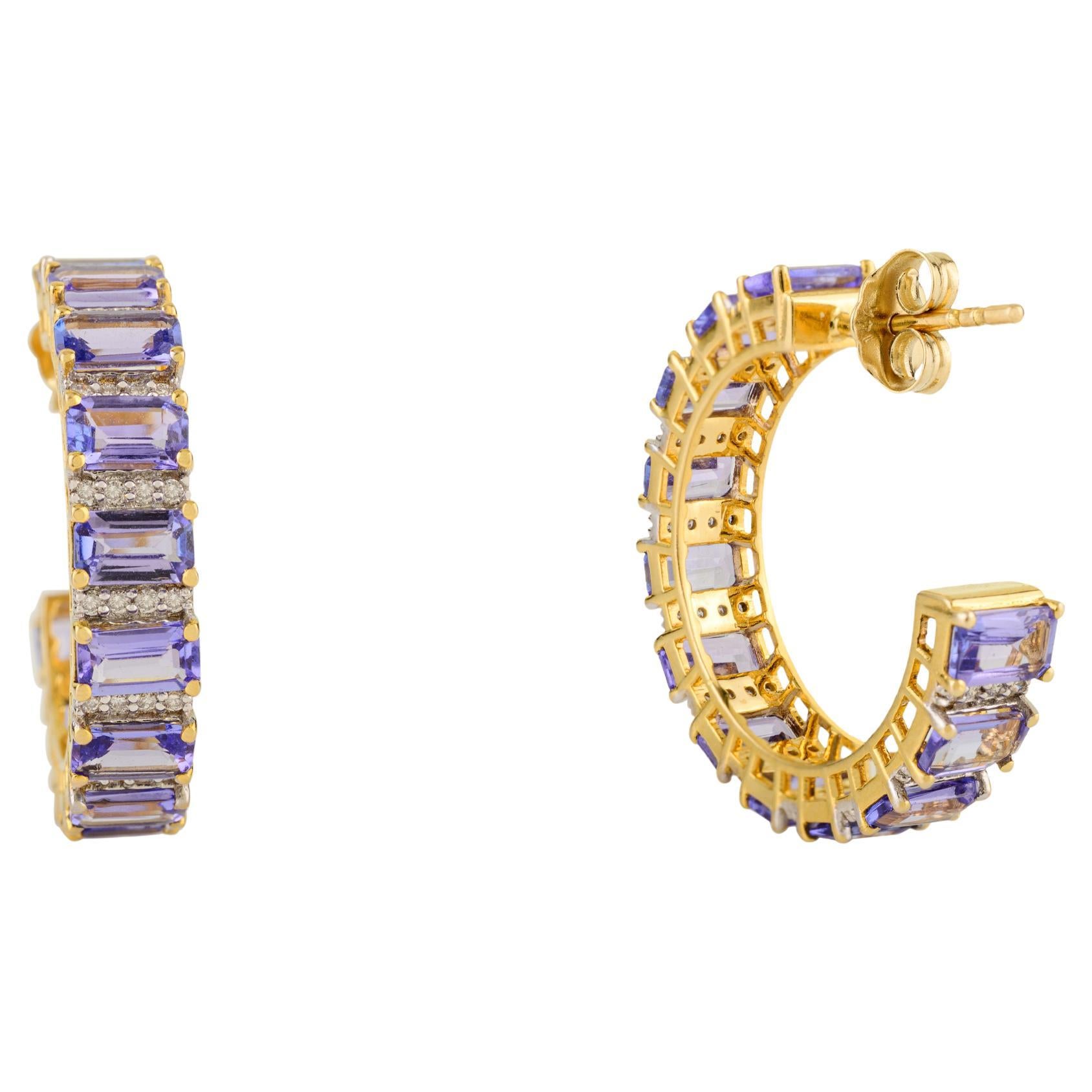 Orecchini a cerchio con tanzanite e diamanti da 6,61 carati in oro giallo 14k Regalo per le vacanze in vendita