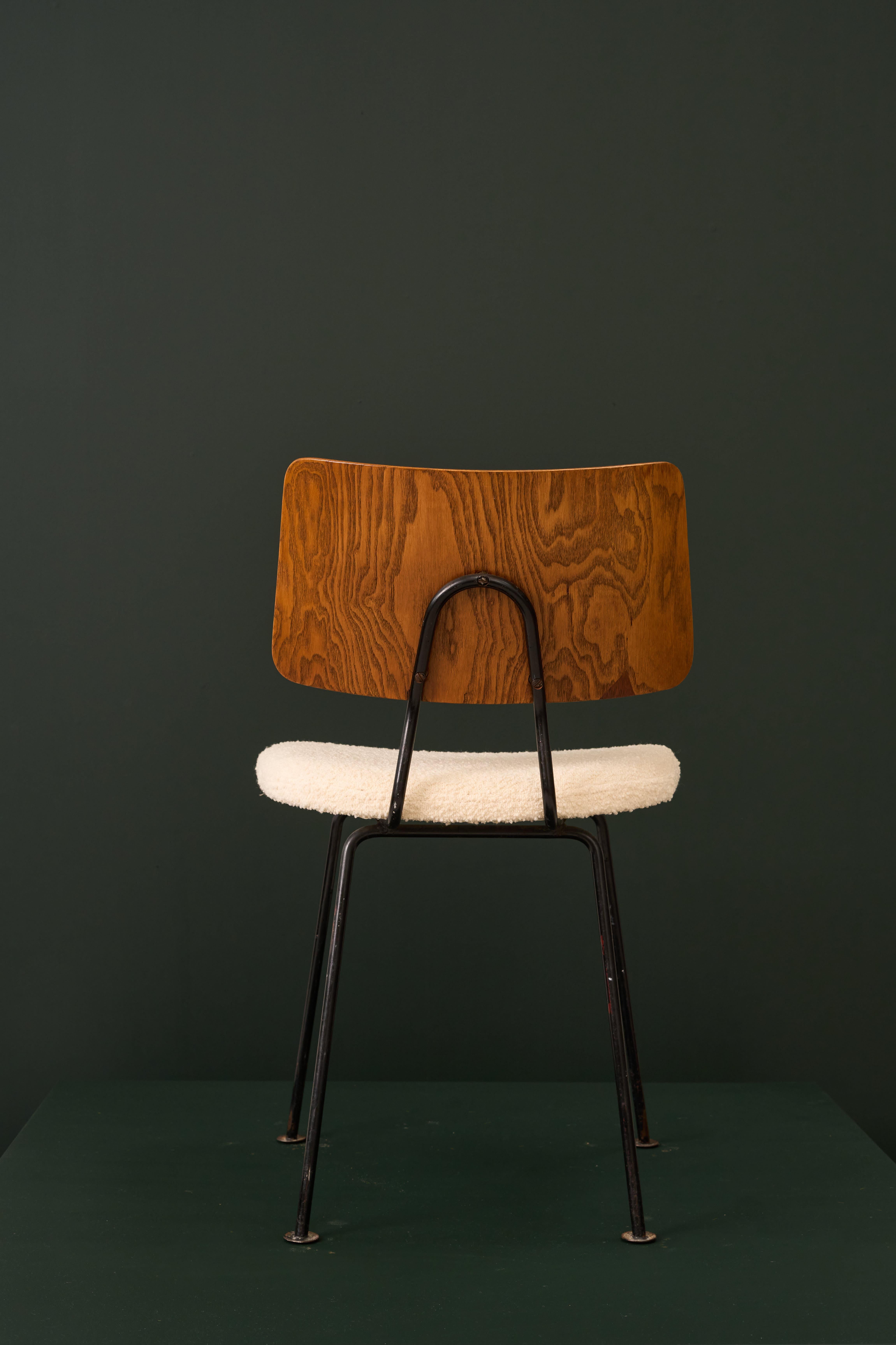 Metà XX secolo 661D SEDIA Robin & Lucienne Day di Hille. in vendita