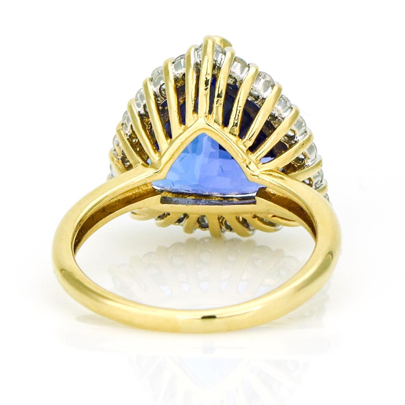 6.62 Carat 14 Karat Yellow Gold Trillion Tanzanite Diamond Cocktail Ring For Sale 1
