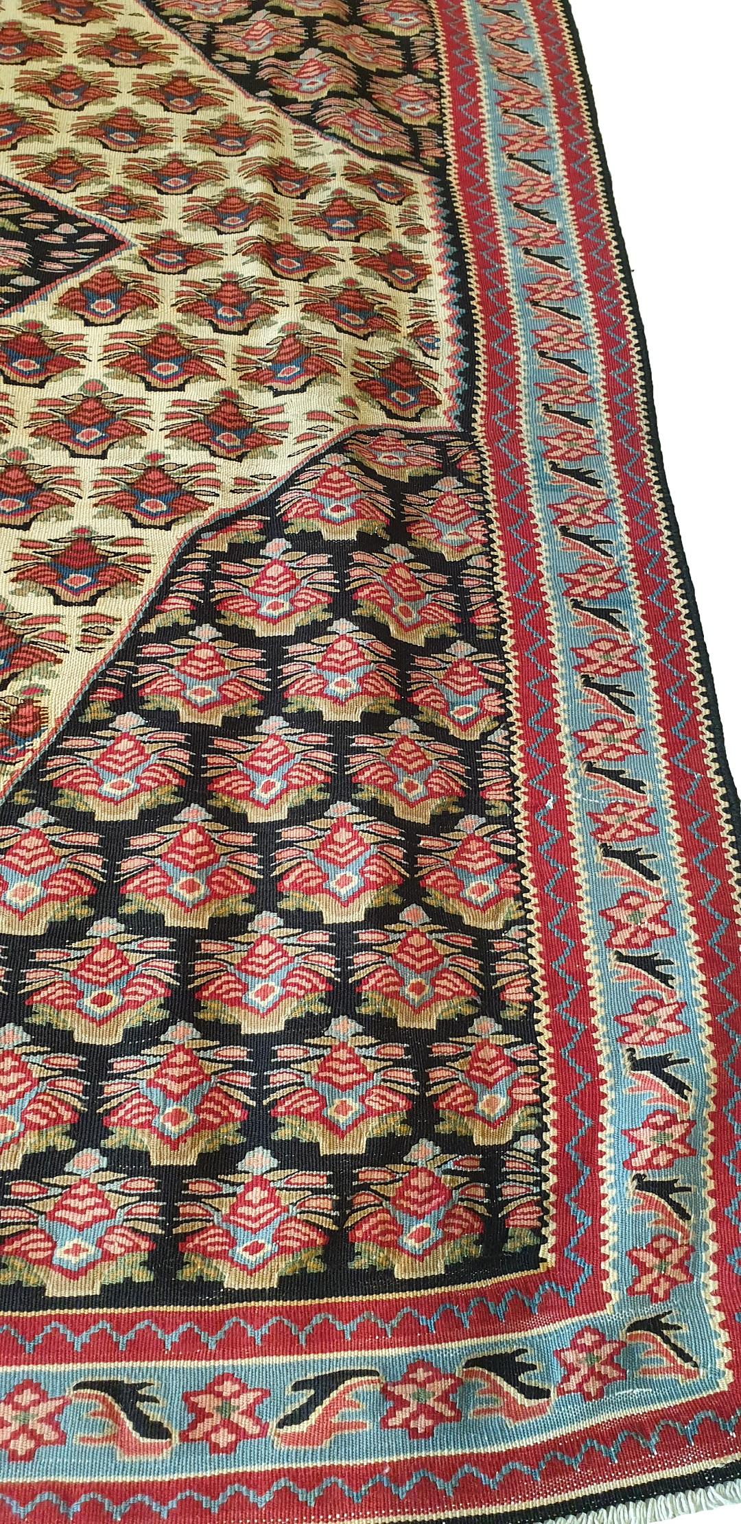 Central Asian 662 - Nice Fine Kilim, 20th Century For Sale