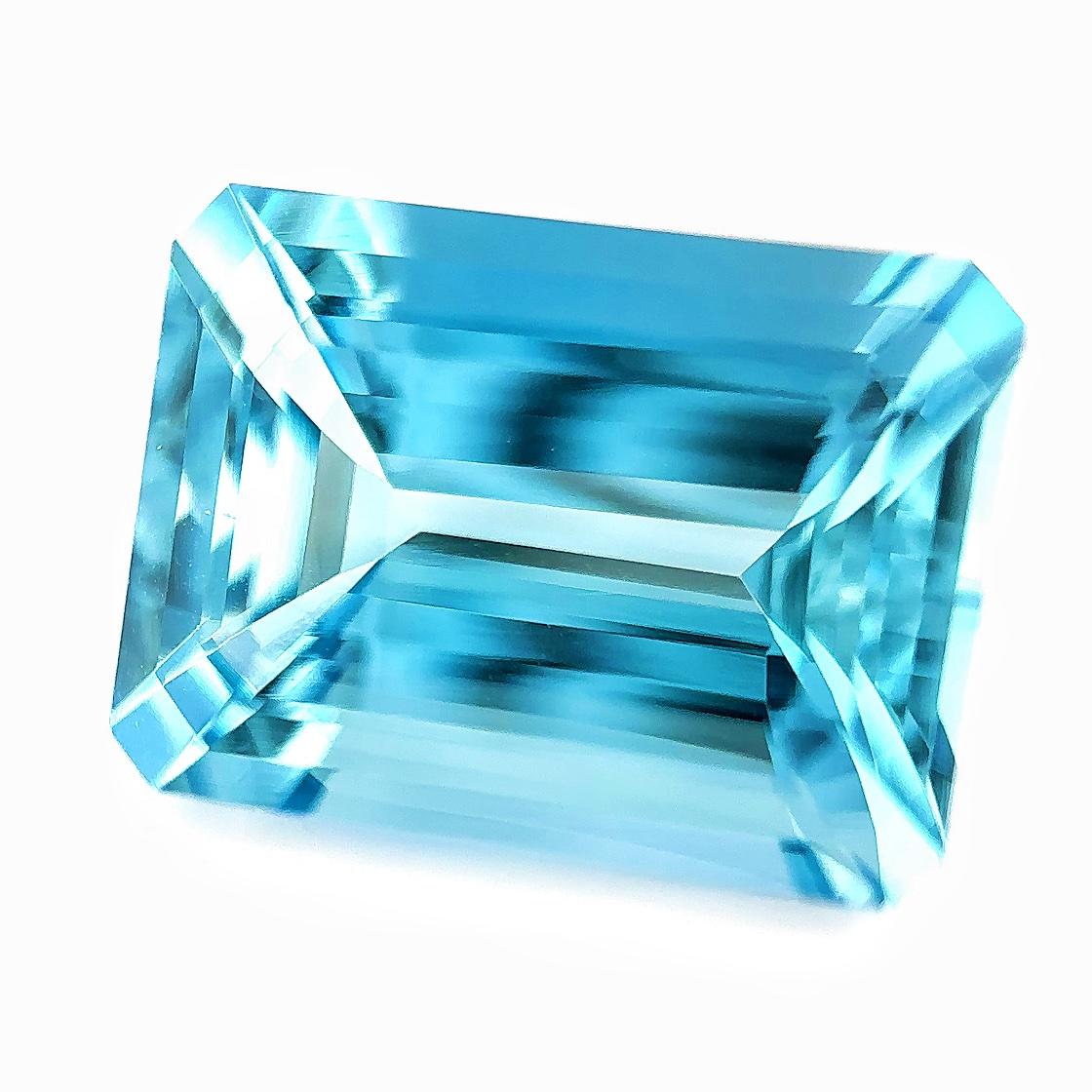 6.63 Carat Natural Santa Maria Color Aquamarine Loose Stone

Appointed lab certificate can be arranged upon request

This Item is ideal for your design as an engagement ring, cocktail ring, necklace, bracelet, etc.


ABOUT US

Xuelai Jewellery