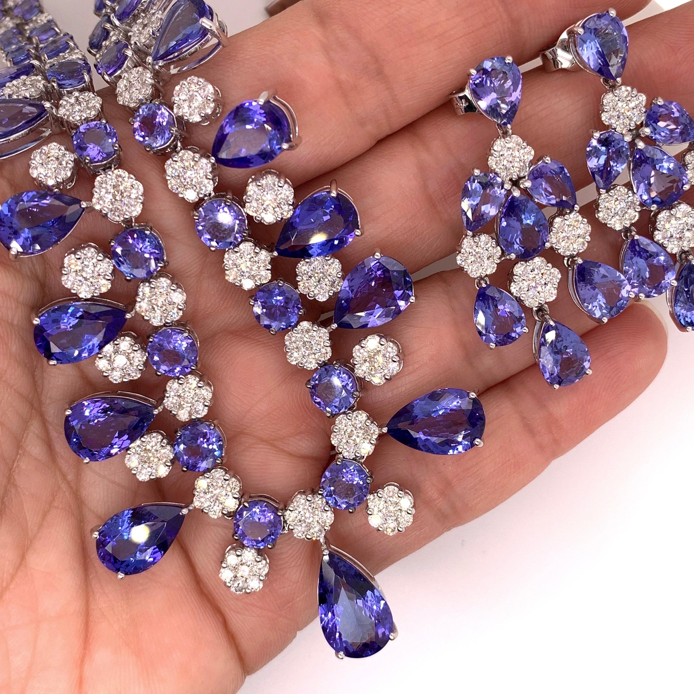 66.36 Carat Tanzanite Necklace Earrings Set In New Condition In Richmond, BC