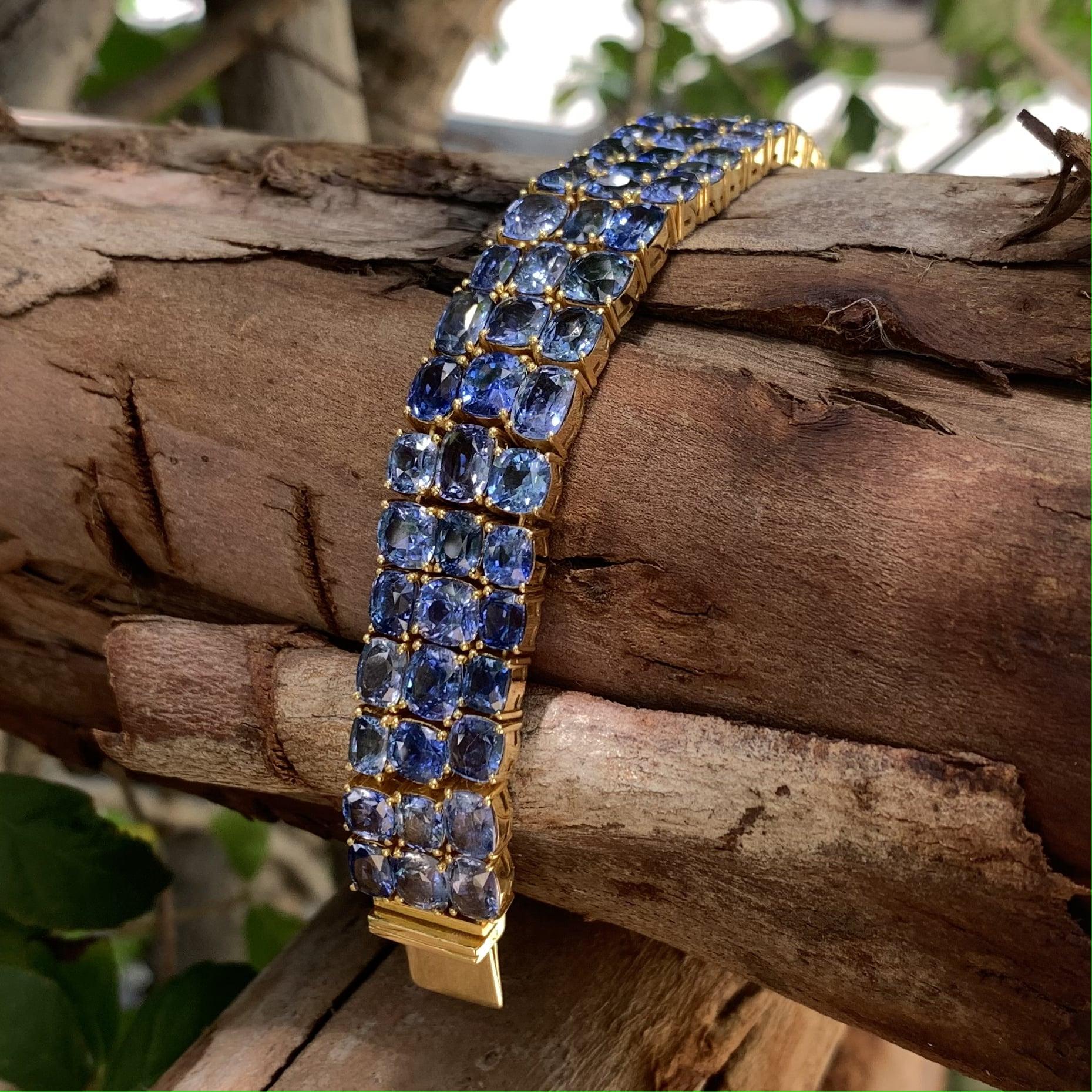 Cushion Cut 66.4 ct Ceylon Blue Sapphires Contemporary style Unisex Statement Bracelet For Sale