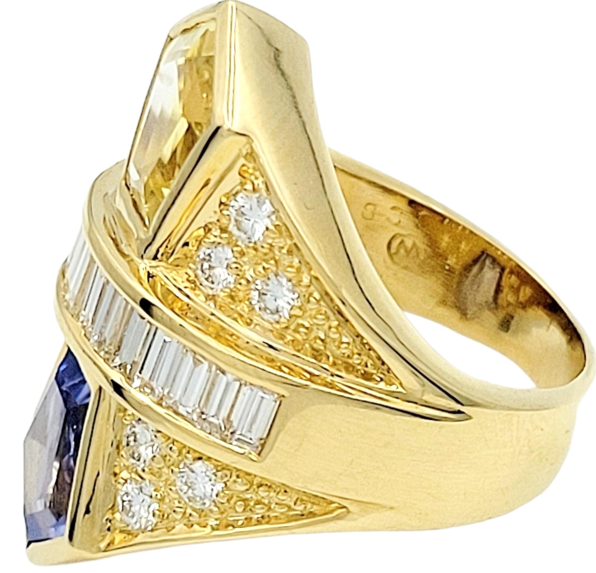 6.64 Carat Total Natural Sapphire & Diamond 18 Karat Yellow Gold Cocktail Ring  In Good Condition For Sale In Scottsdale, AZ