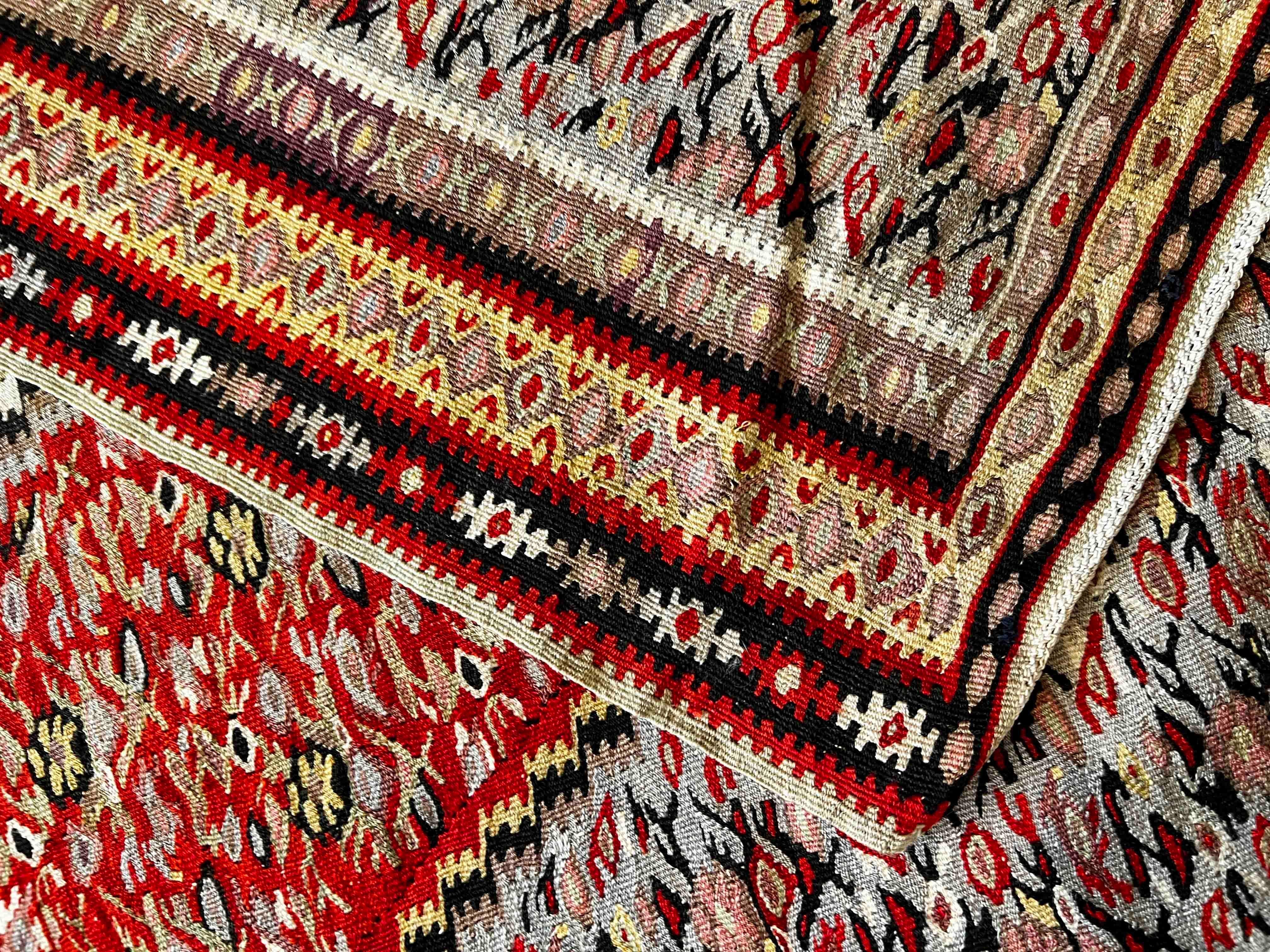 664 - Vecchio Kilim Senneh di pregio in vendita 1
