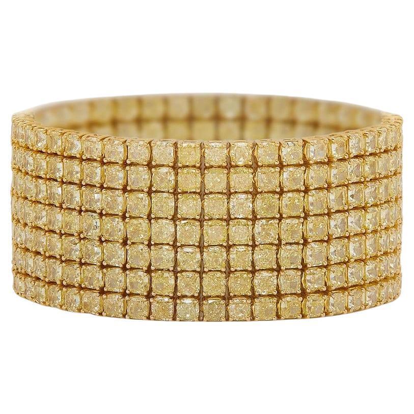 Bracciale con diamanti gialli da 66,43 carati in vendita