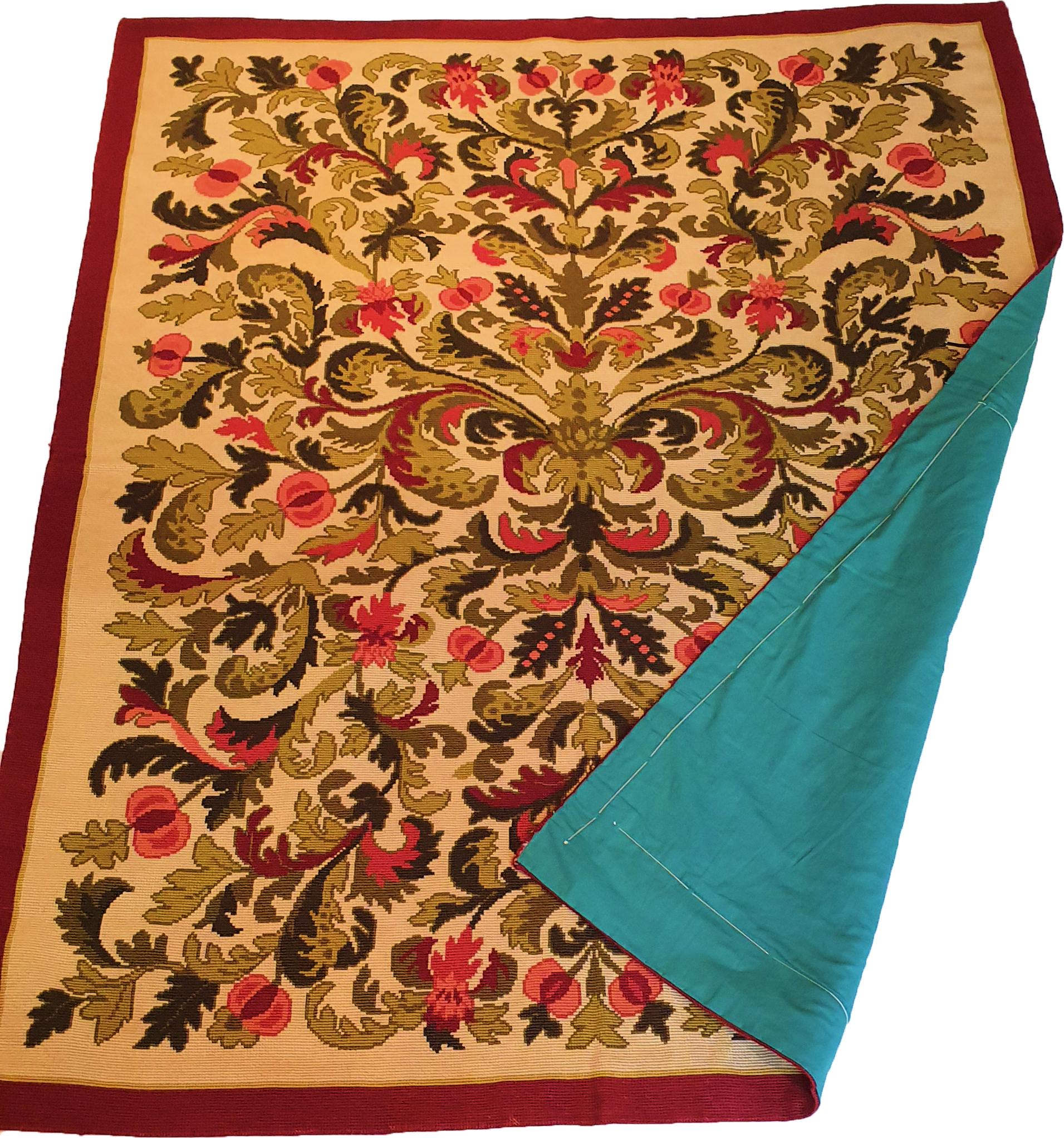 665 - Aubusson 19th Century Needlepoint Rug In Excellent Condition For Sale In Paris, FR