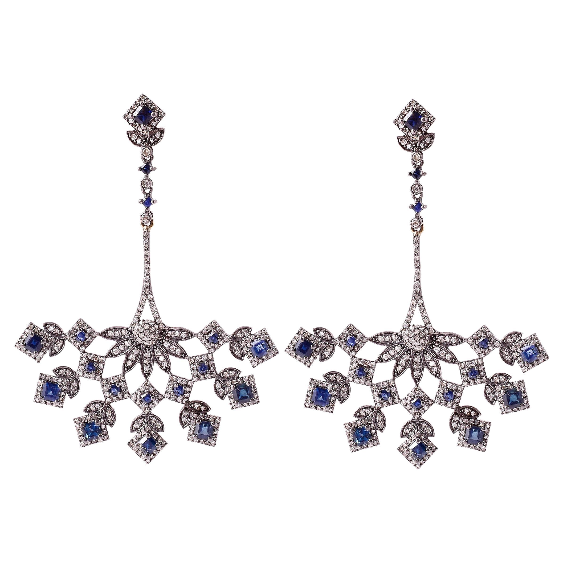 6.65 Carat Diamond and Blue Sapphire Fan-Shape Drop Earrings For Sale