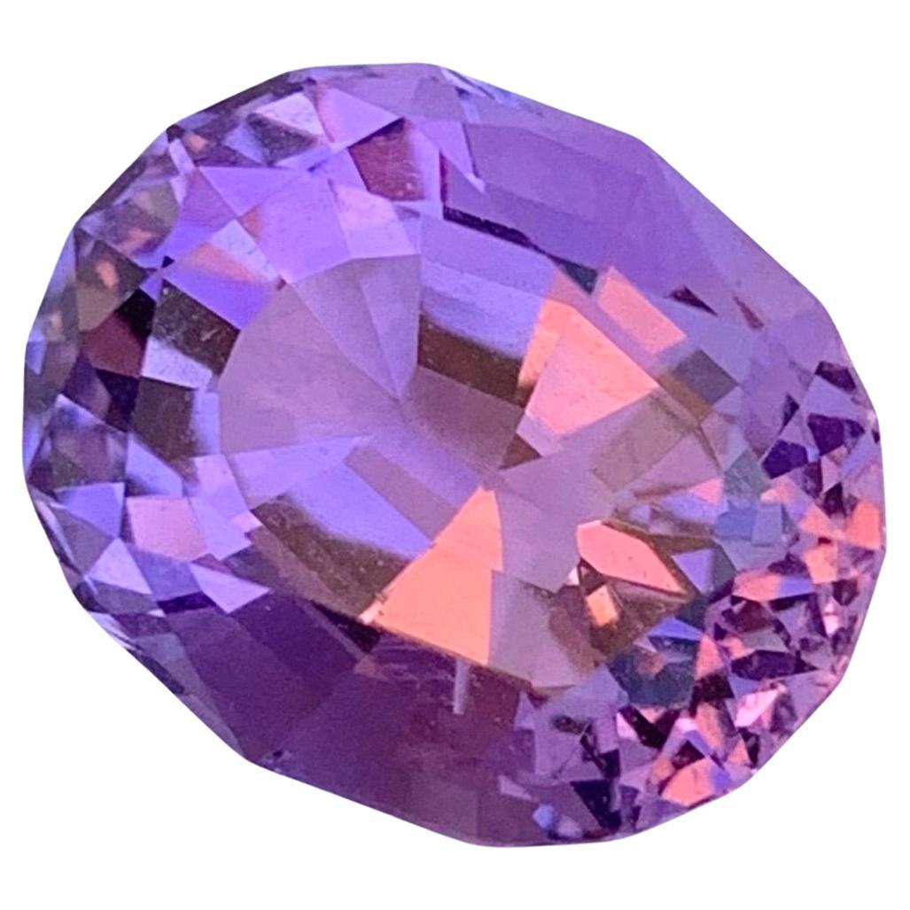 6.65 Carat Natural Loose Amethyst Oval Shape Gem For Necklace  For Sale