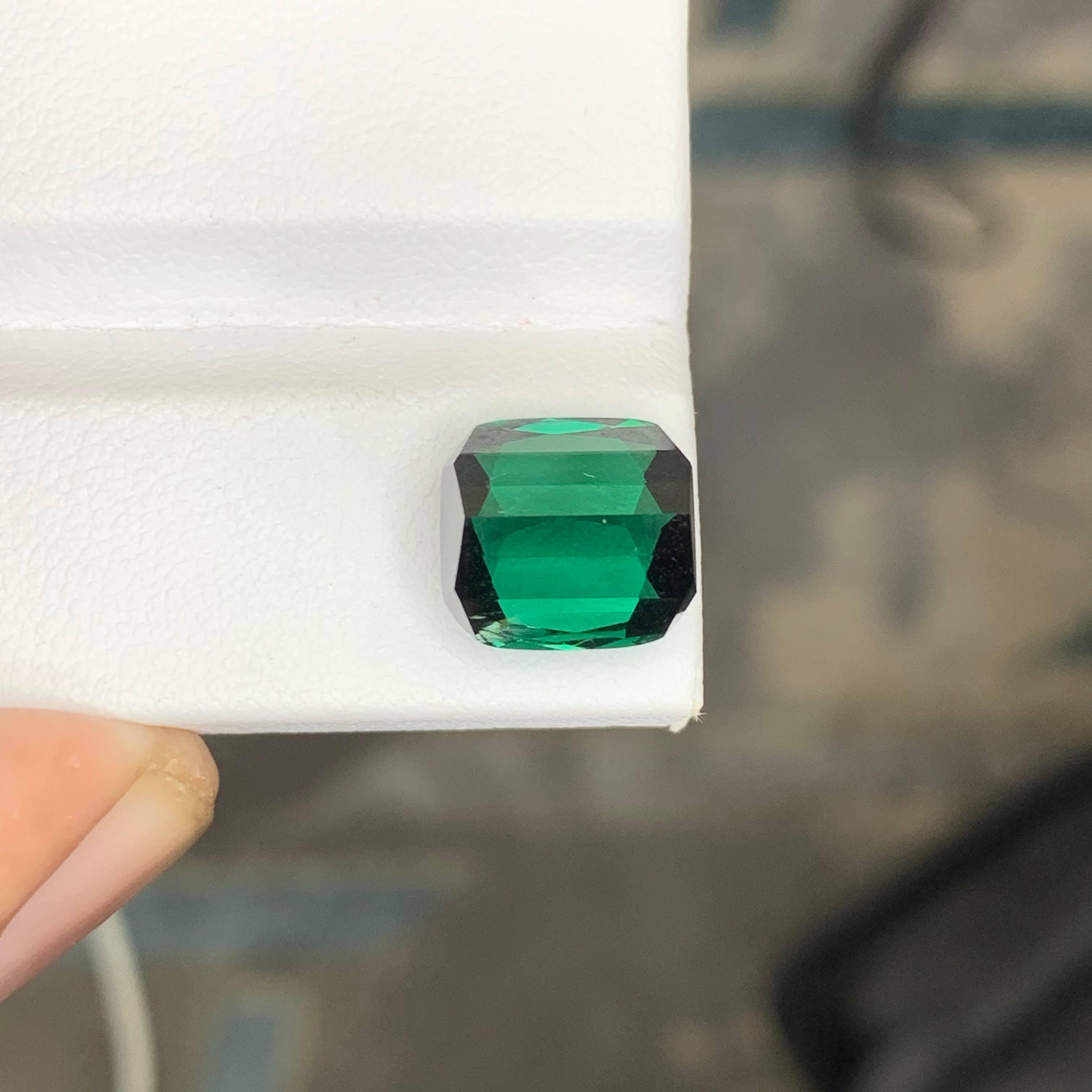 6.65 Carati di tormalina verde bluastra sfusa naturale con taglio a cuscino Gemma afgana in vendita 1