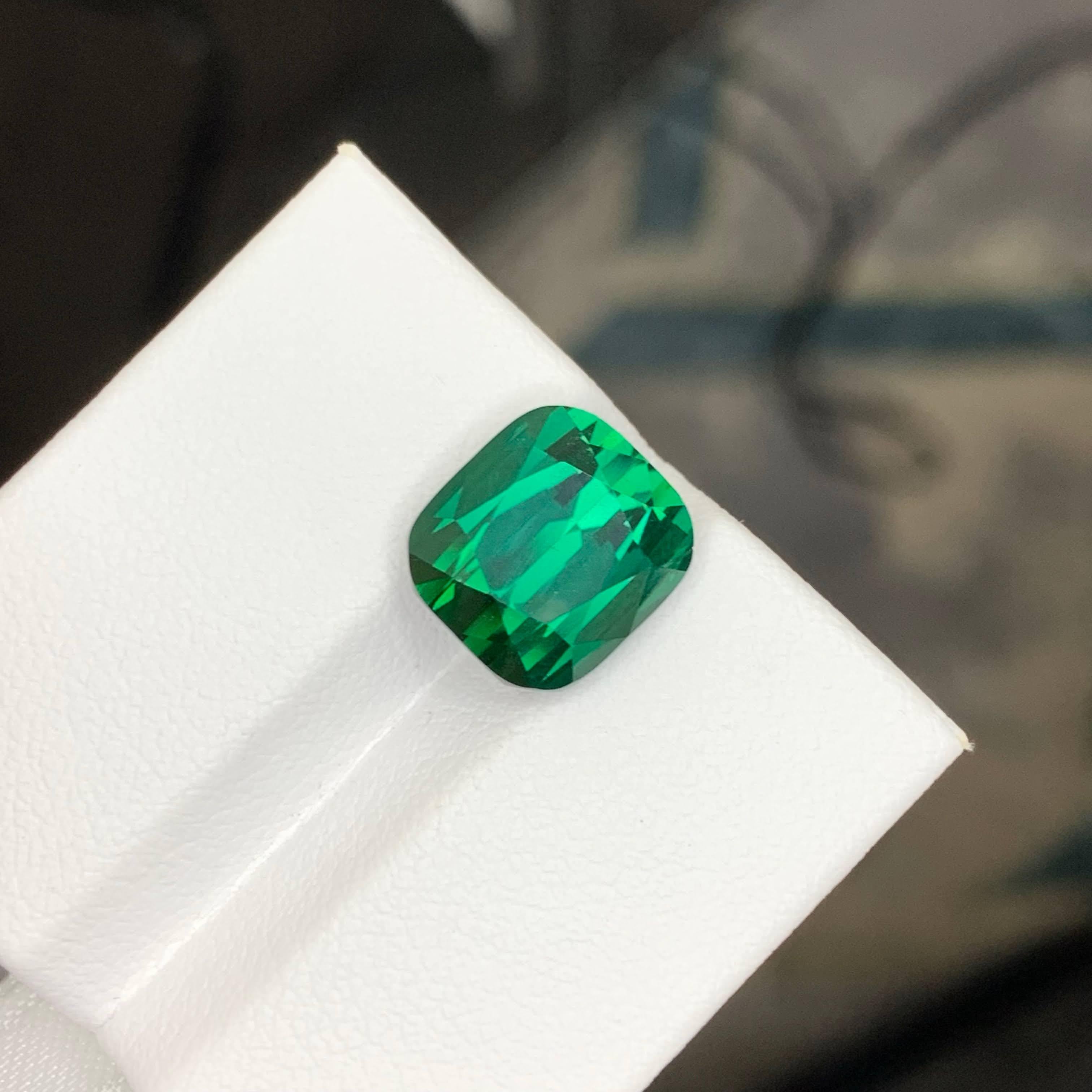 6.65 Carati di tormalina verde bluastra sfusa naturale con taglio a cuscino Gemma afgana in vendita 3