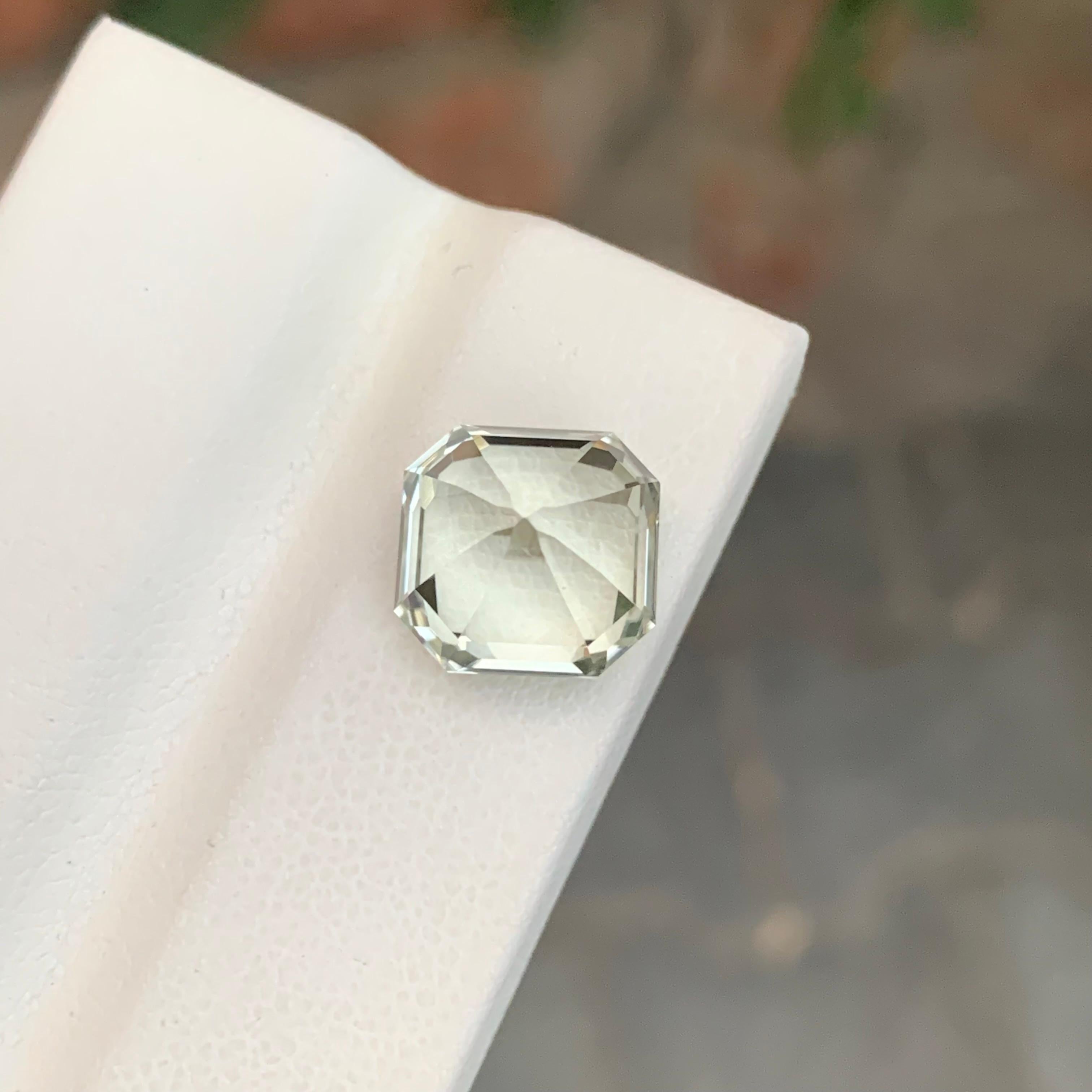 6.65 Carat Natural Loose Light Green Tourmaline Asscher Cut Gemstone (pierre de taille) en vente 1