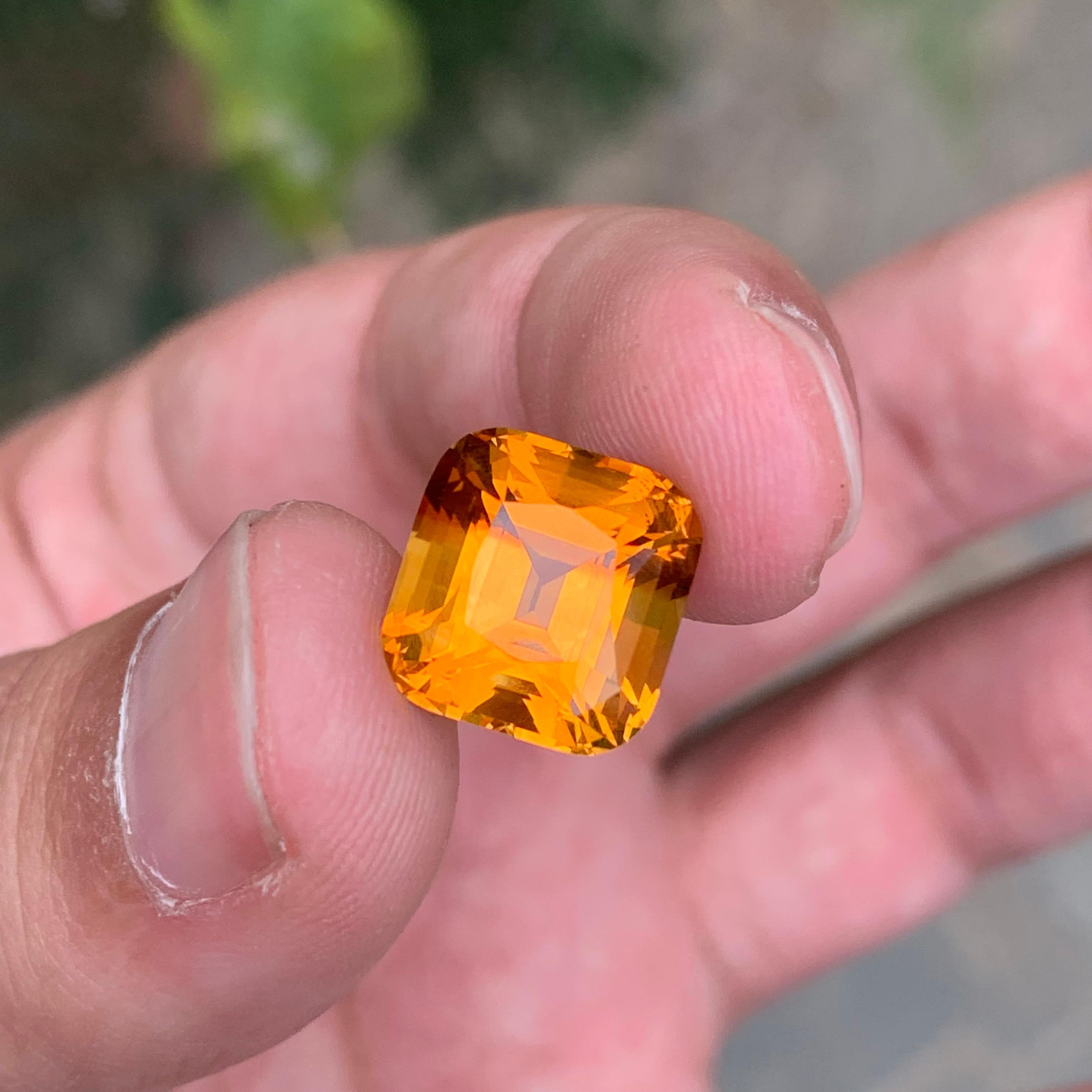 Pierre précieuse naturelle taille coussin Madeira Citrine non sertie de 6,65 carats Unisexe en vente