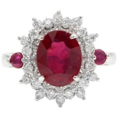 Ring aus 14 Karat massivem Weißgold mit 6,65 Karat natürlichem rotem Rubin und Diamant