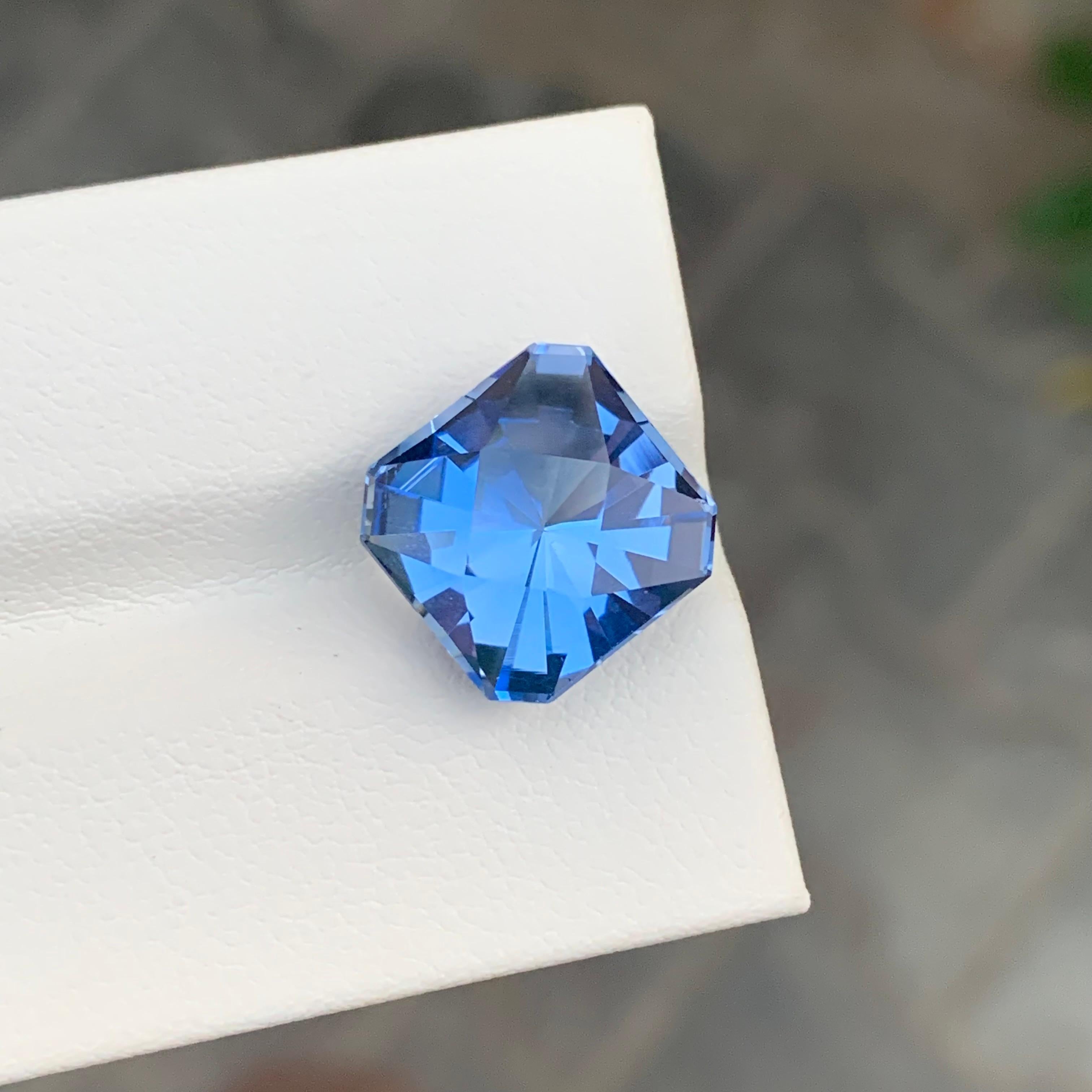 6.65 Carat Stunning Faceted Aquamarine Goshenite Fancy Cut Gemstone For Sale 6