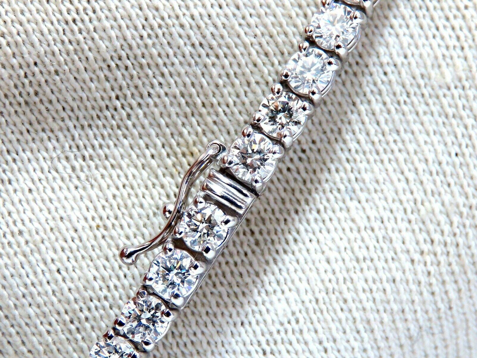 Round Cut 6.65 Carat Natural Diamonds Tennis Bracelet 14 Karat Gold Classic Riviera For Sale