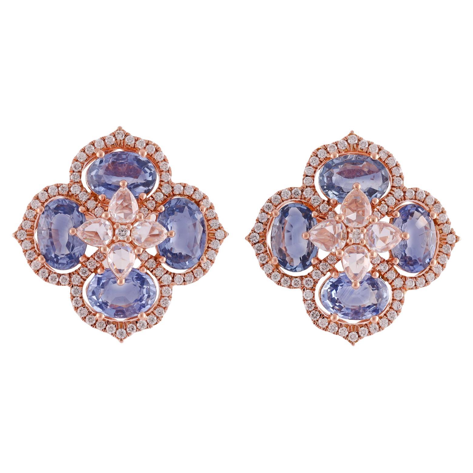 Pendientes Flor de Zafiro Azul y Diamantes de 6,66 Quilates en Oro Rosa de 18k .