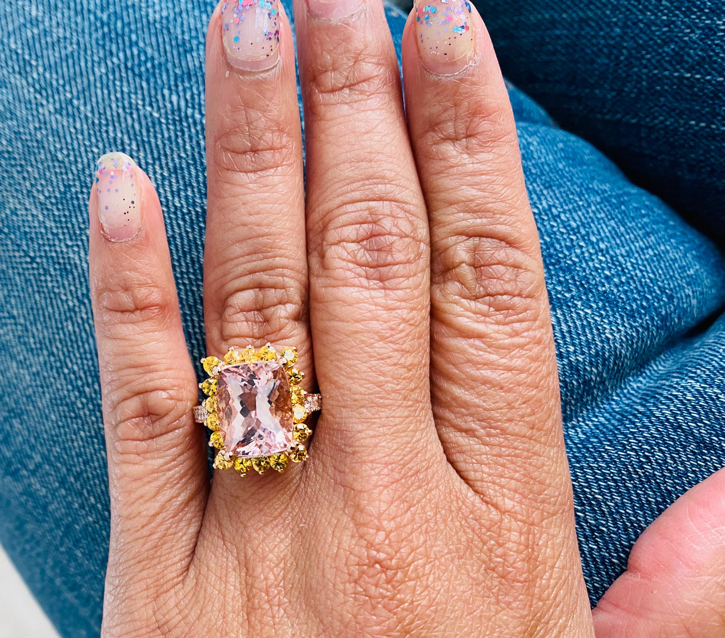 Bague de fiançailles en or rose avec morganite de 6,66 carats, saphir et diamants Neuf à Los Angeles, CA