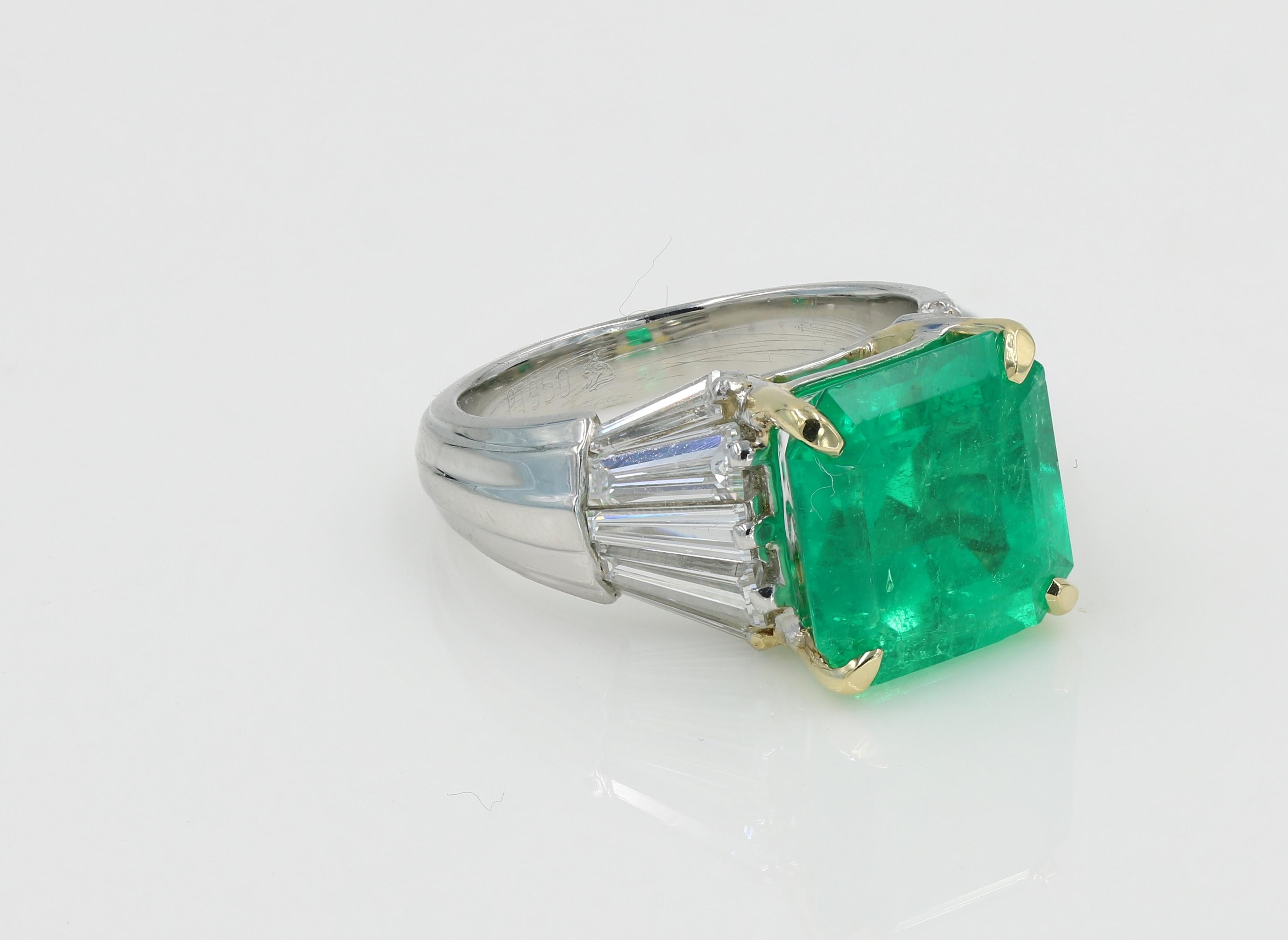 Contemporary 6.66 Carat Natural Colombian Emerald and Diamond Platinum Ring, AGL Certified For Sale