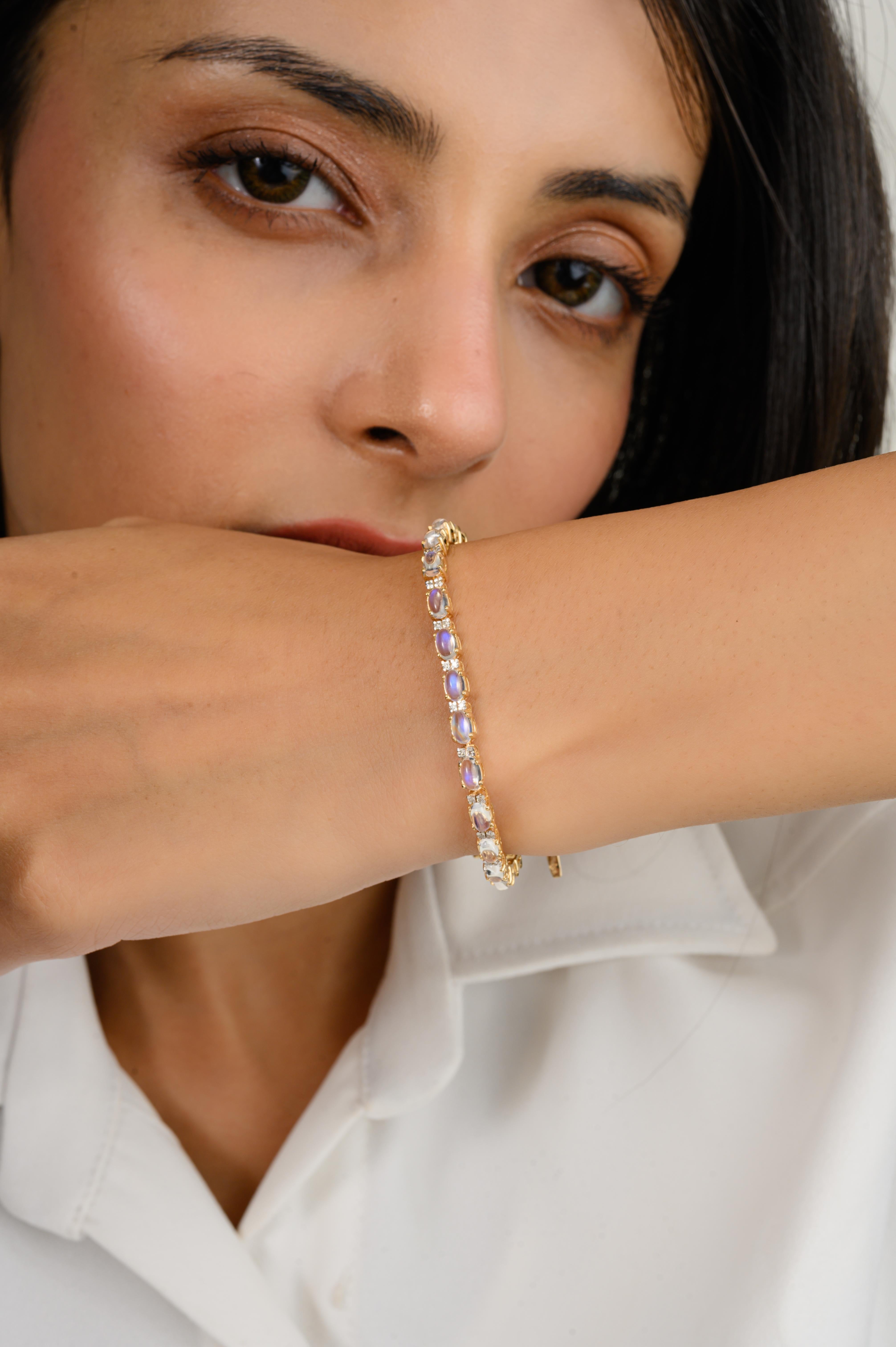 Oval Cut 6.66 Carat Rainbow Moonstone Diamond Tennis Bracelet for Her in 14k Yellow Gold For Sale