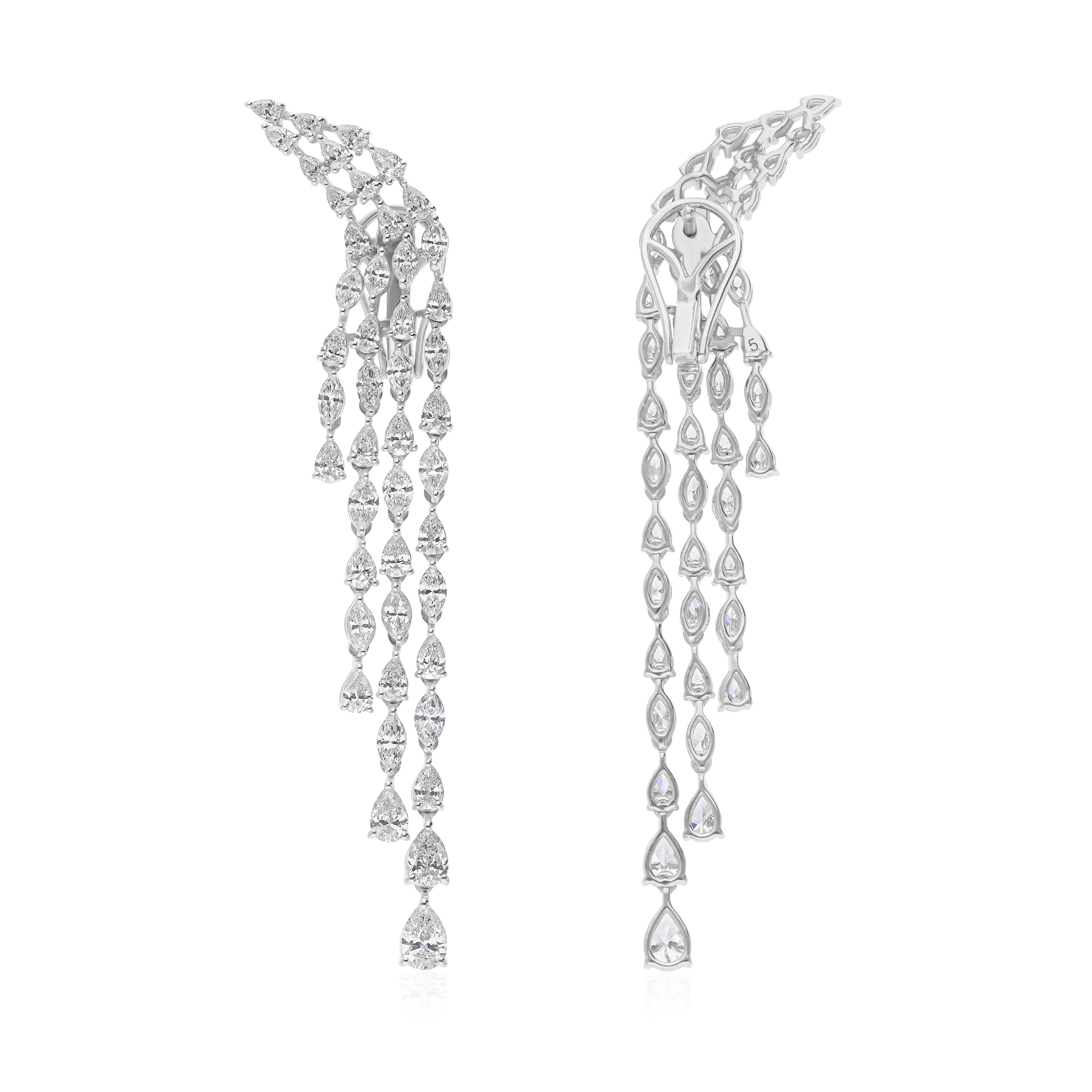 Suivez la vitrine de Spectrum Jewels pour découvrir la dernière collection et les pièces exclusives. Spectrum Jewels est fièrement classé parmi les meilleurs vendeurs sur 1stdibs avec des commentaires clients de 5 étoiles. Tous les articles