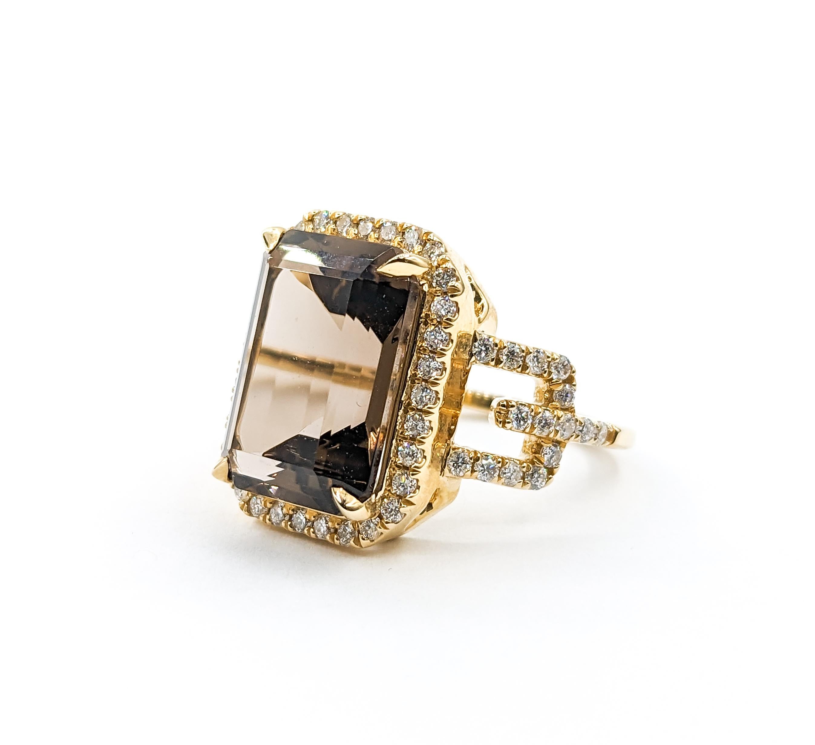6.66ct Smoky Quartz & Diamond Ring In Yellow Gold For Sale 6